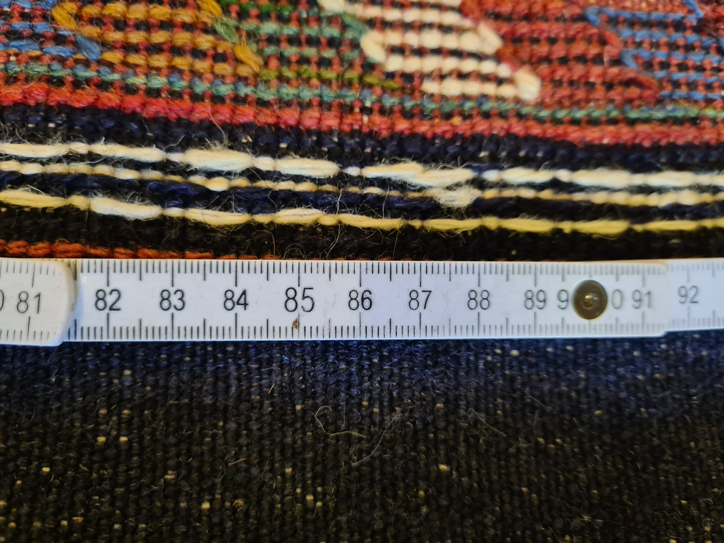 Feiner Handgeknüpfter Kelim Kilim Orientteppich mit Antikem Muster 120X118cm