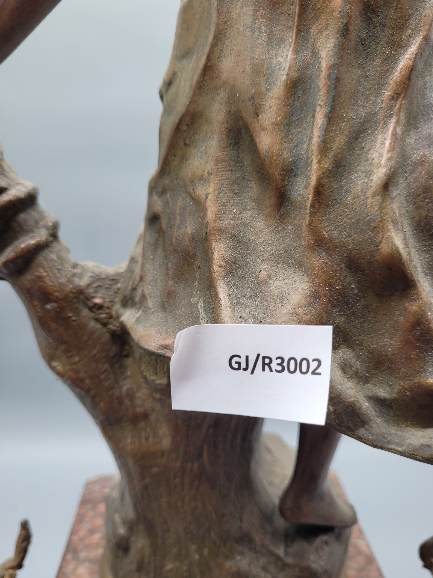 Große skulpturale Art Nouveau Jugendstil Kaminuhr, Pendule