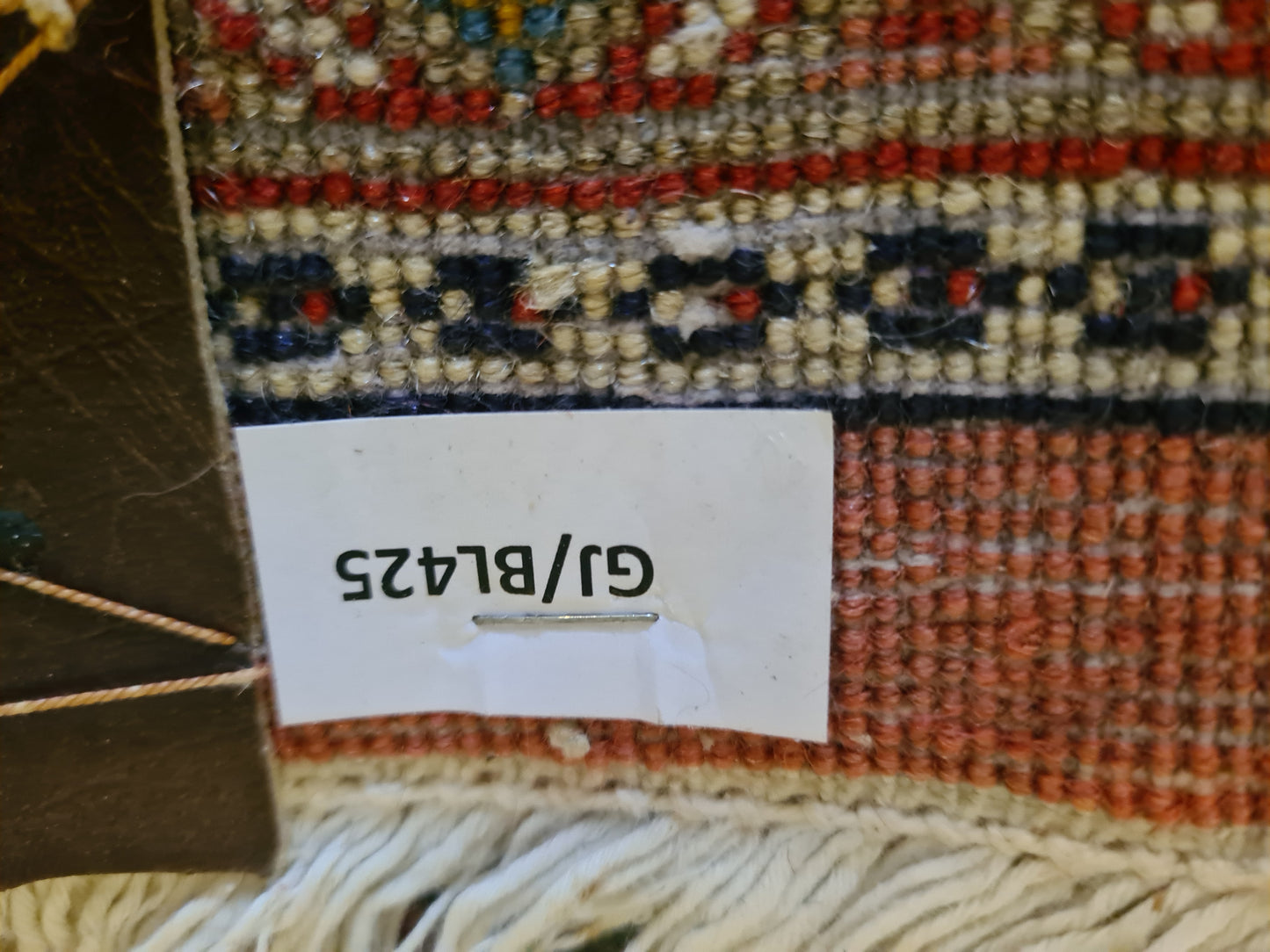 Handgeknüpfter Ghoum Seidenteppich Paradies Motiv 150x107cm