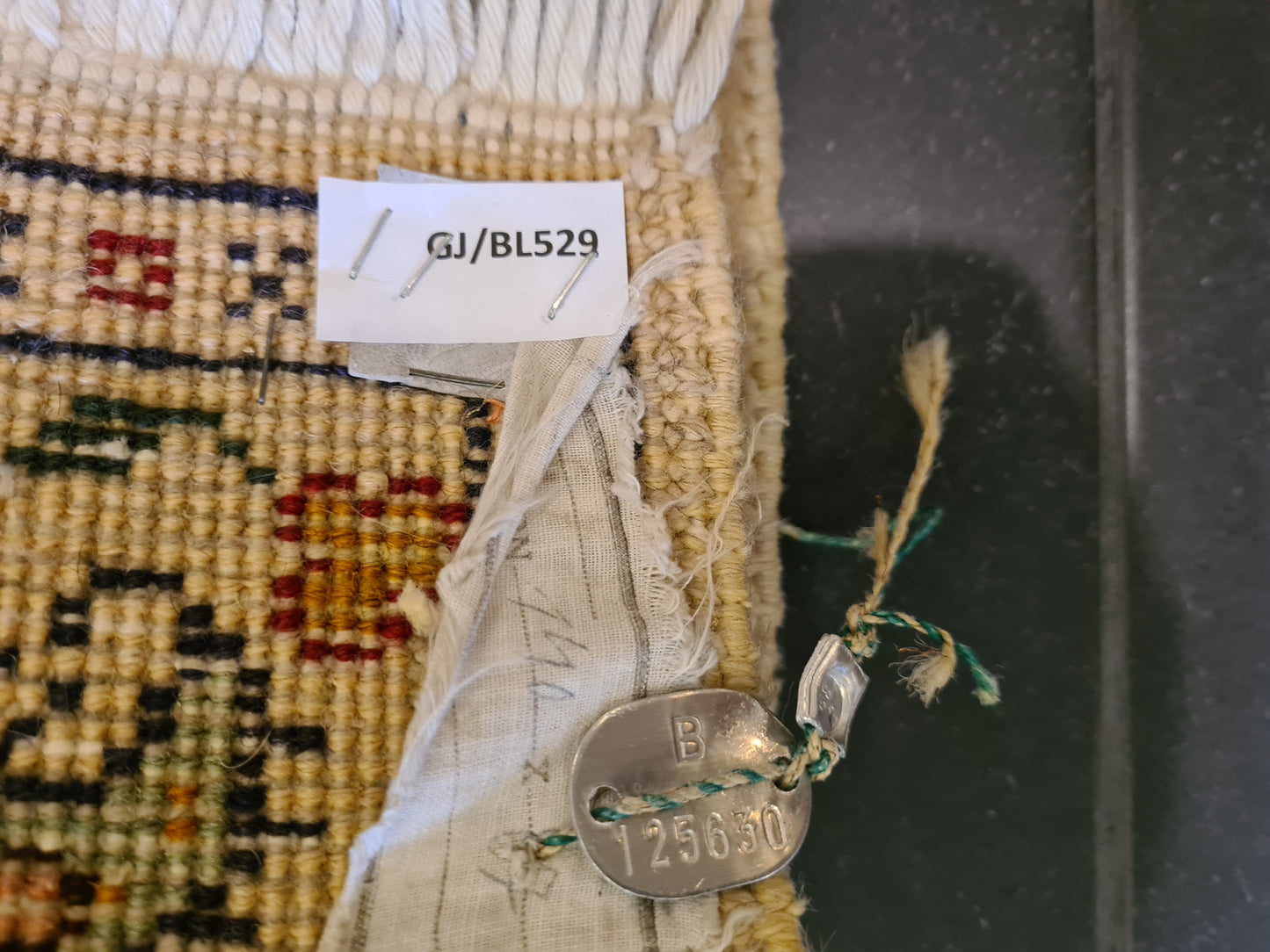 Täbris Perserteppich Handgeknüpfter Orientteppich Lebensbaum 142x90