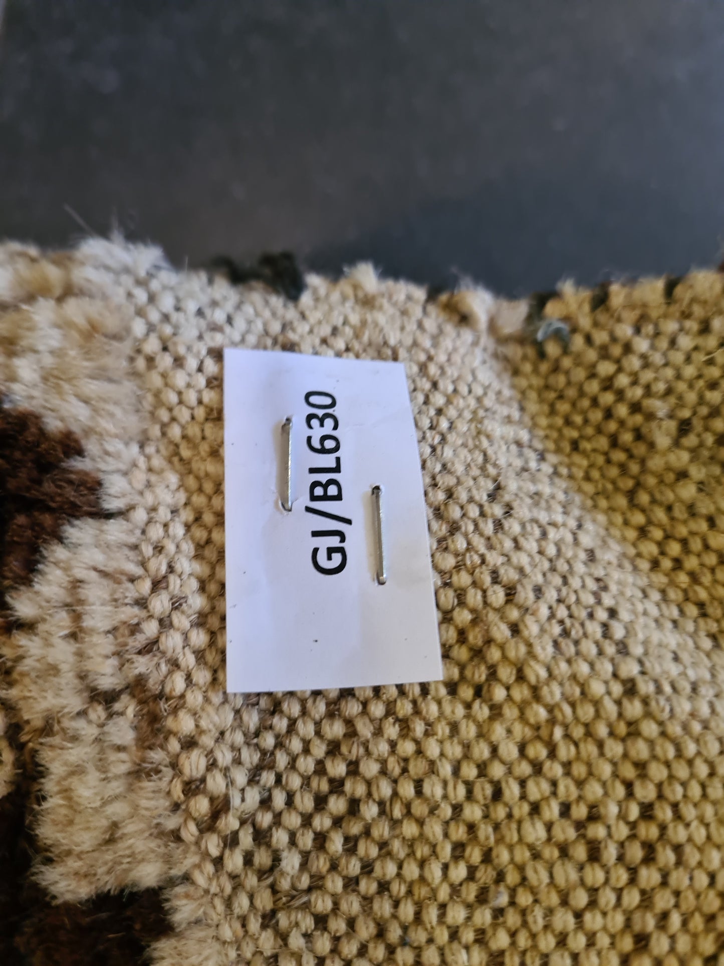 Antiker Handgeknüpfter Esari Orientteppich Sammlerstück 120x60cm