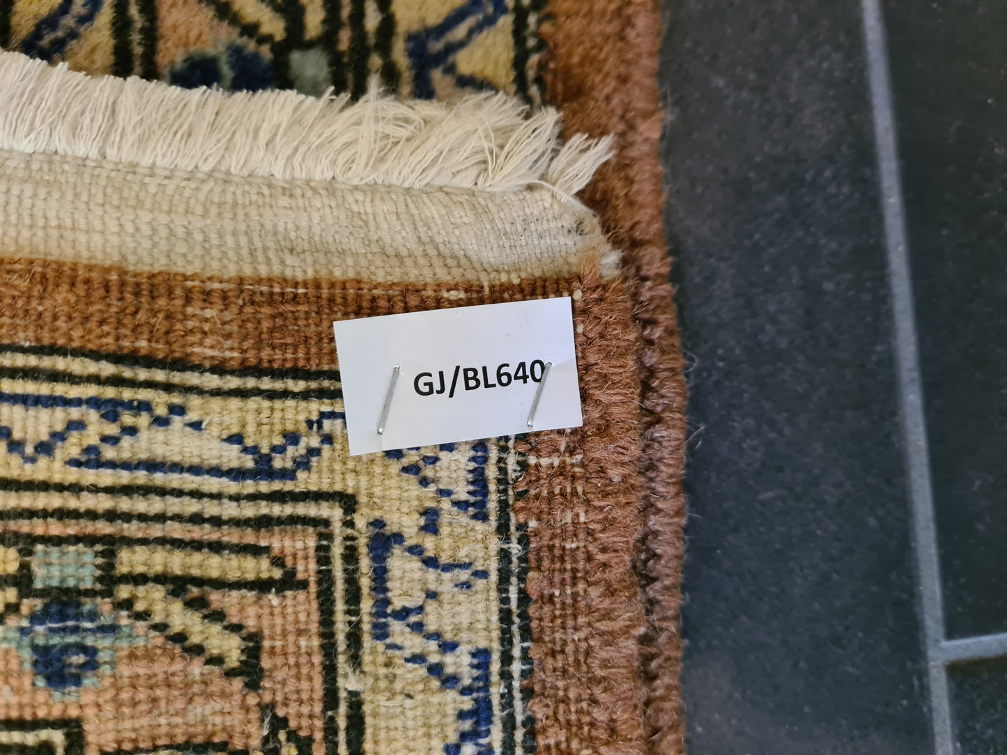 Handgeknüpfter Ghoum Perserteppich Handwerkskunst 252x157cm