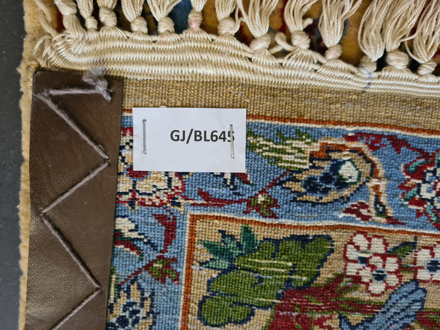 Wertvoller Meister-Teppich aus Isfahan Handgeknüpfter Perserteppich 158x107cm