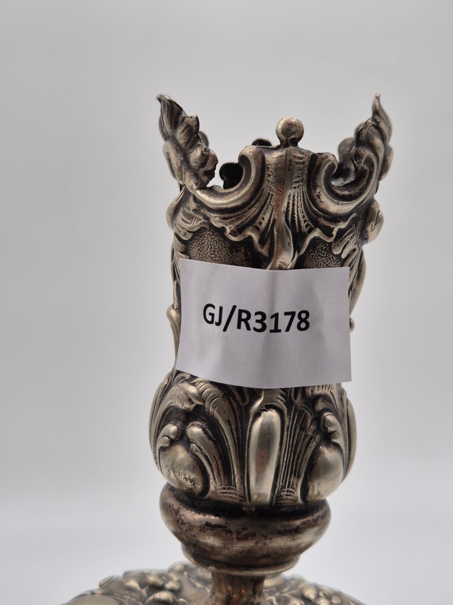 HENNIGER & CO. Berlin Zwei Jugendstil Kerzenhalter um 1900