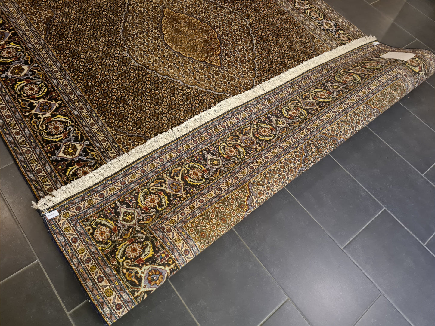 Teppich Orientteppich Handgeknüpfter Perser Täbris Mahi 303x202cm