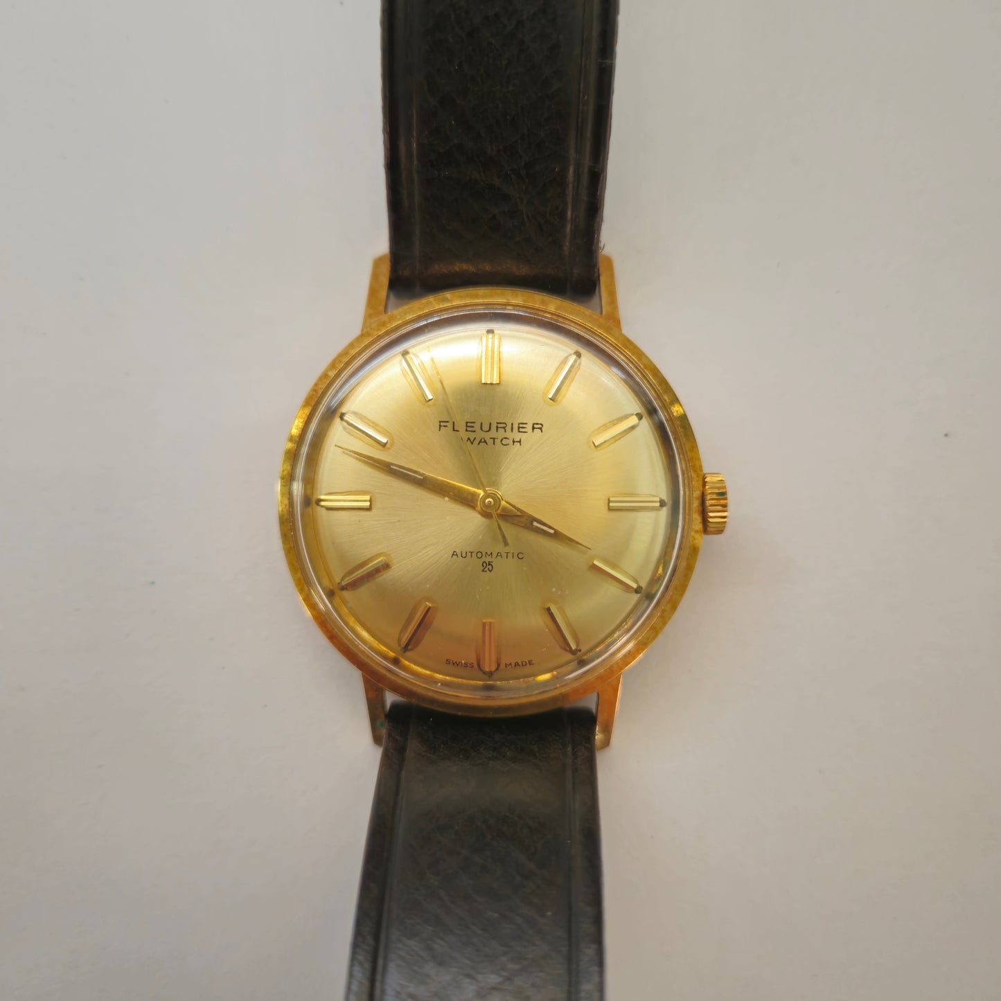 Klassische Fleurier Automatik Herrenuhr - Zeitlose Eleganz