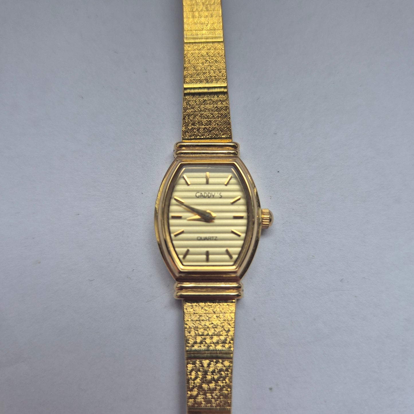 Gaddy's Damenarmbanduhr – Elegantes Gold-Design