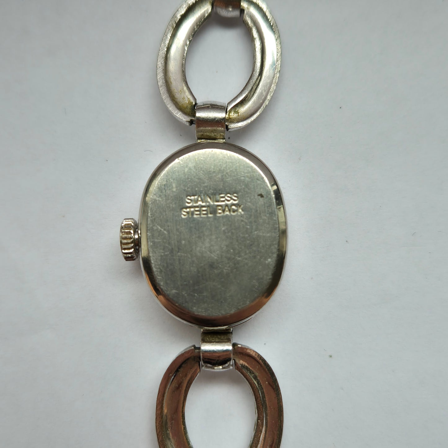 ARP Damenarmbanduhr – Vintage-Design mit Incabloc Stoßsicherung