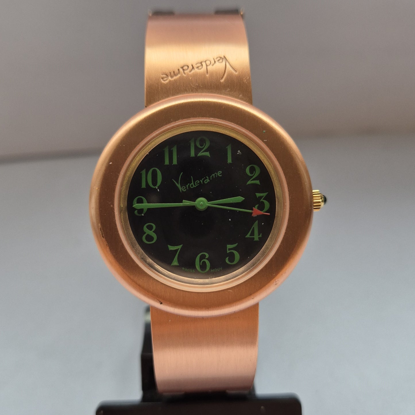 Extravagante Verderame Damenarmbanduhr – Stilvolles Kupferdesign