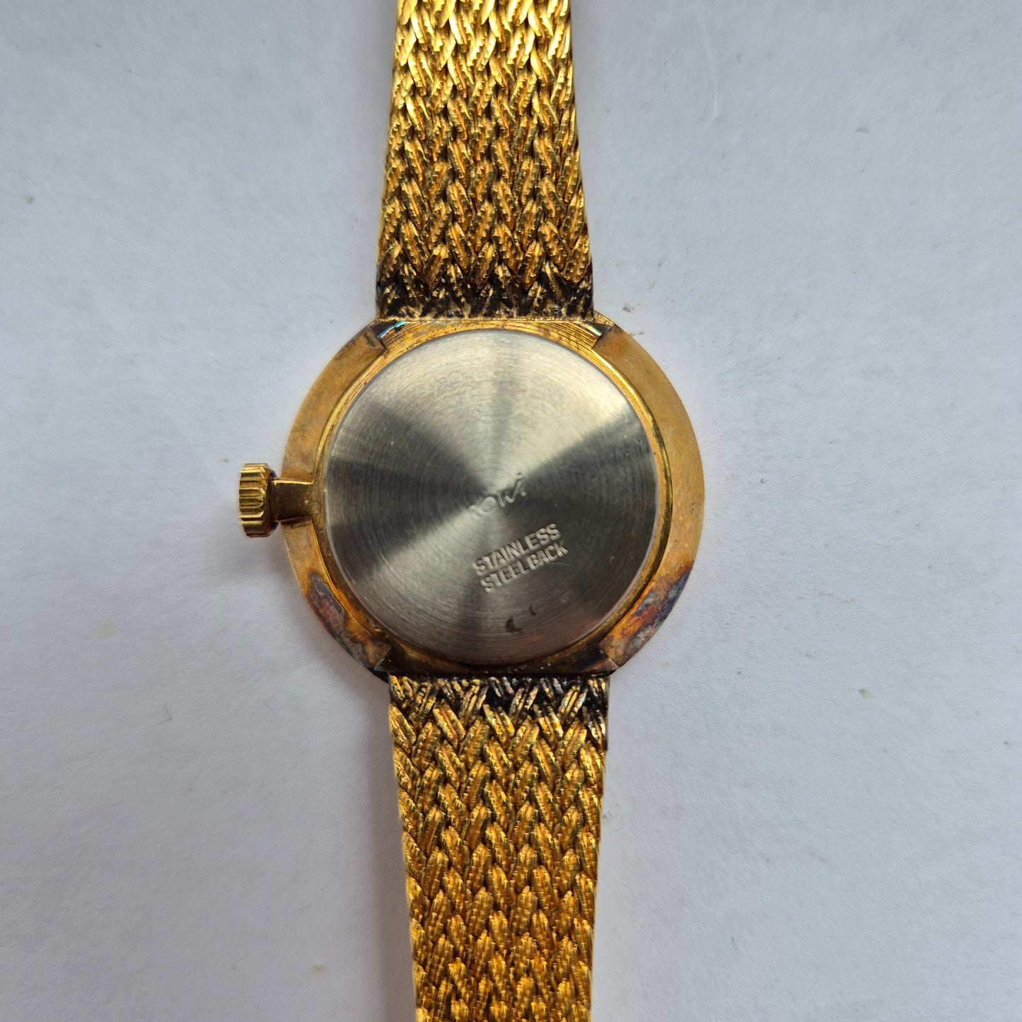 Elegante F.Royal Damenuhr – Klassisches Design mit Goldarmband