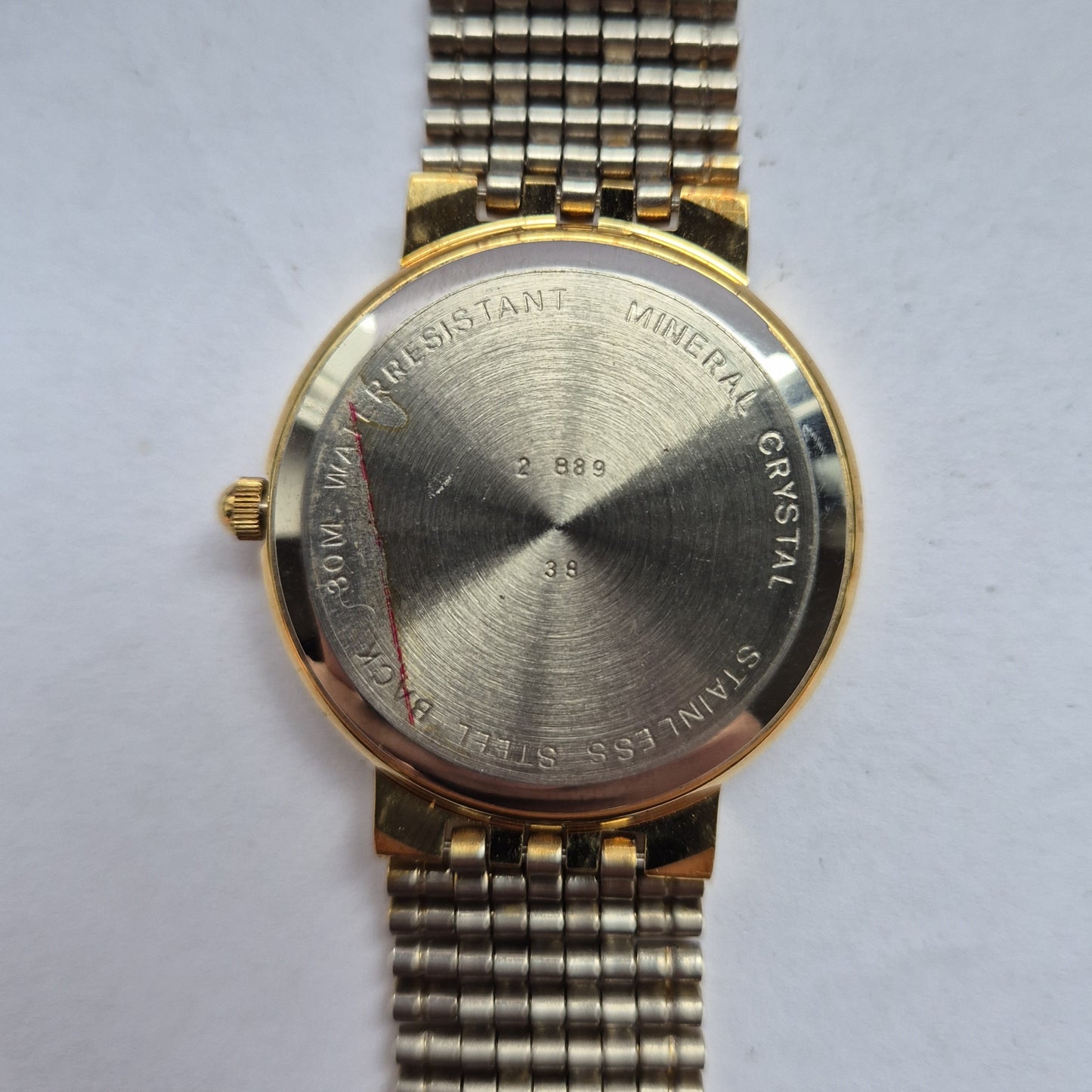 Klassische Adora Herrenarmbanduhr – Eleganz in Schwarz und Gold