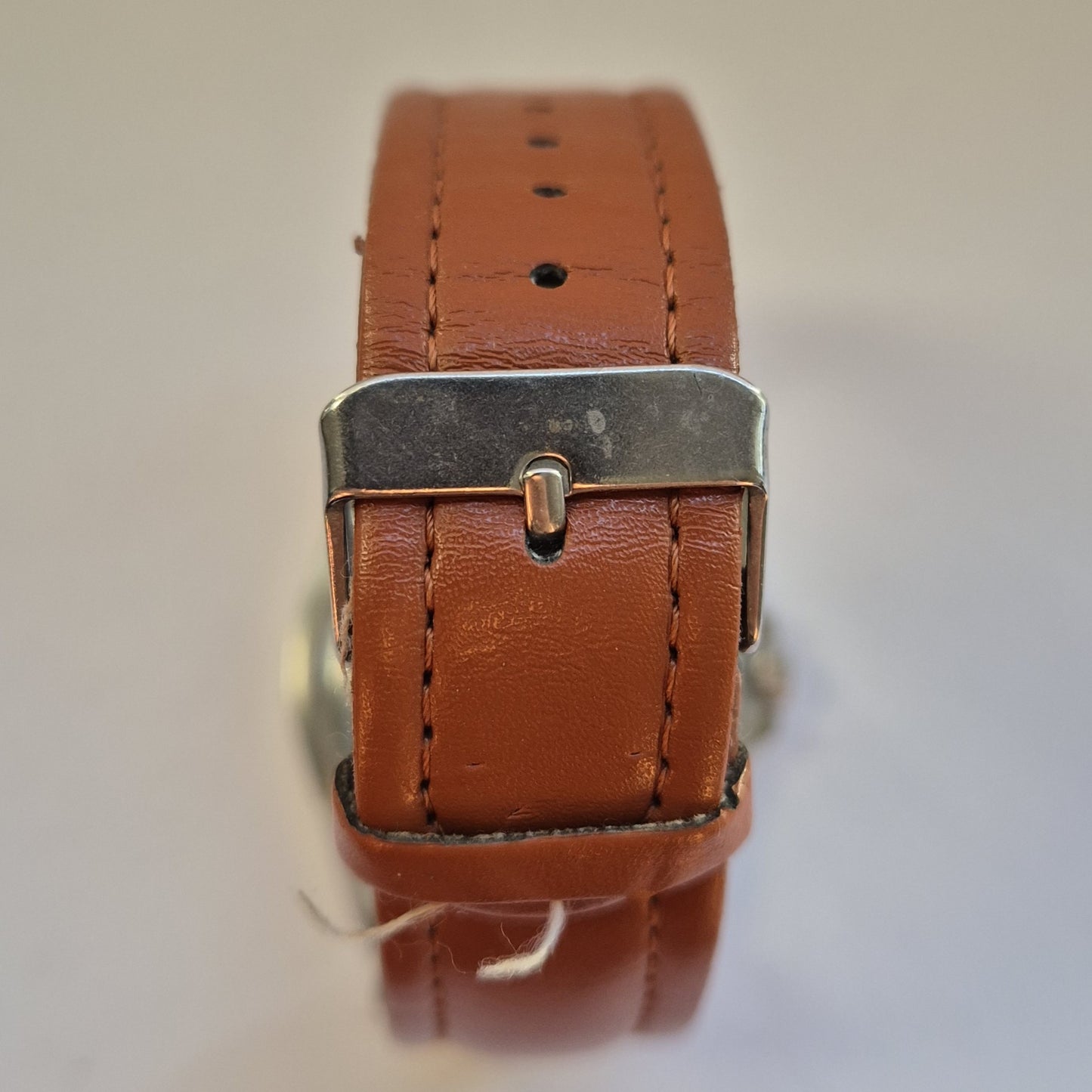 Klassische Herrenarmbanduhr – Zeitloses Design mit Tachymeter-Skala