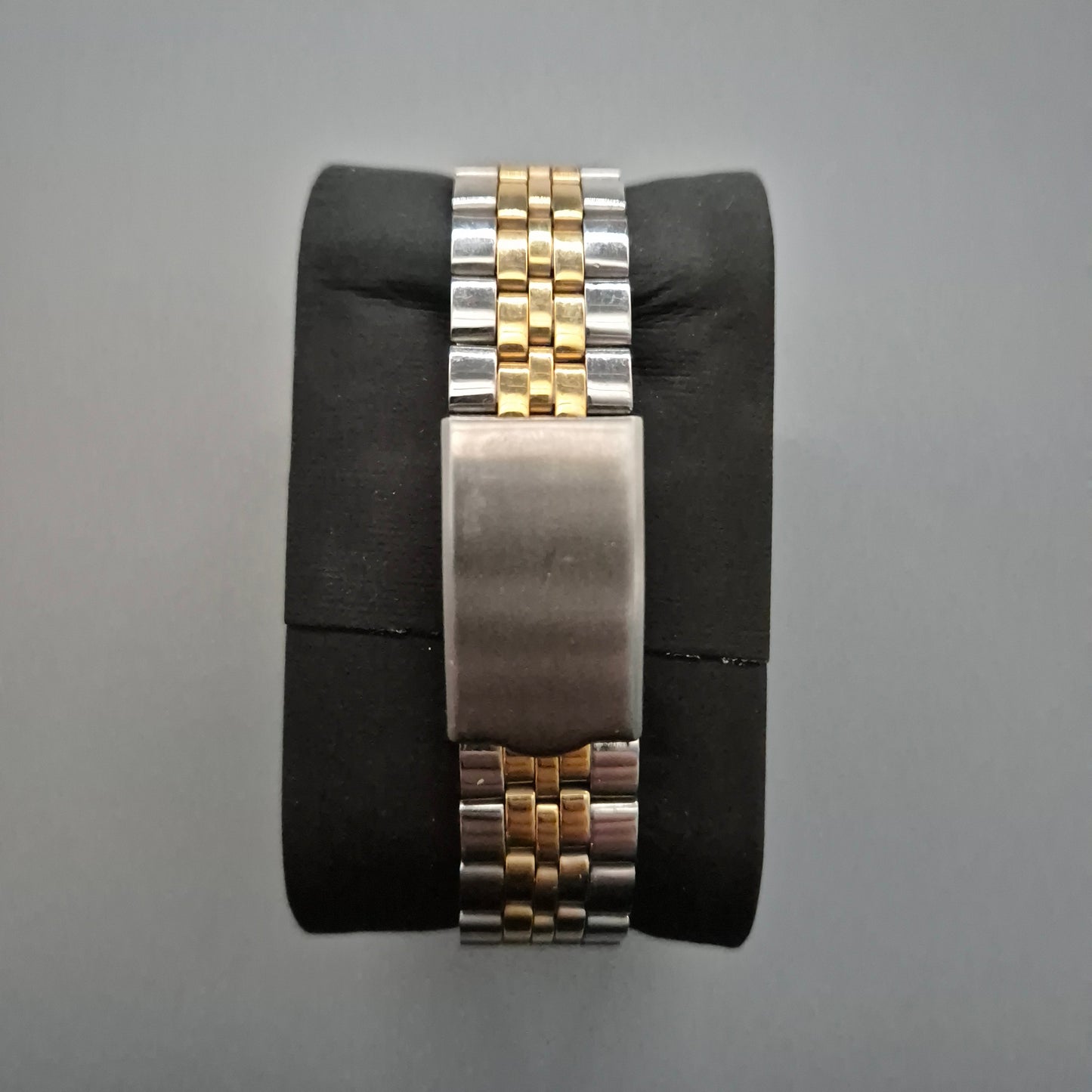 Elegante Image Herrenarmbanduhr – Klassisches Design in Gold und Silber