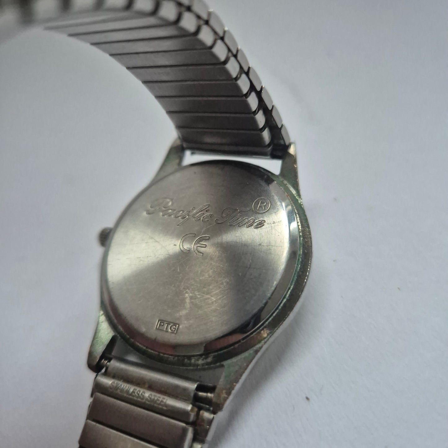 Pacific Time Herrenarmbanduhr Klassisches Design mit schlichter Eleganz