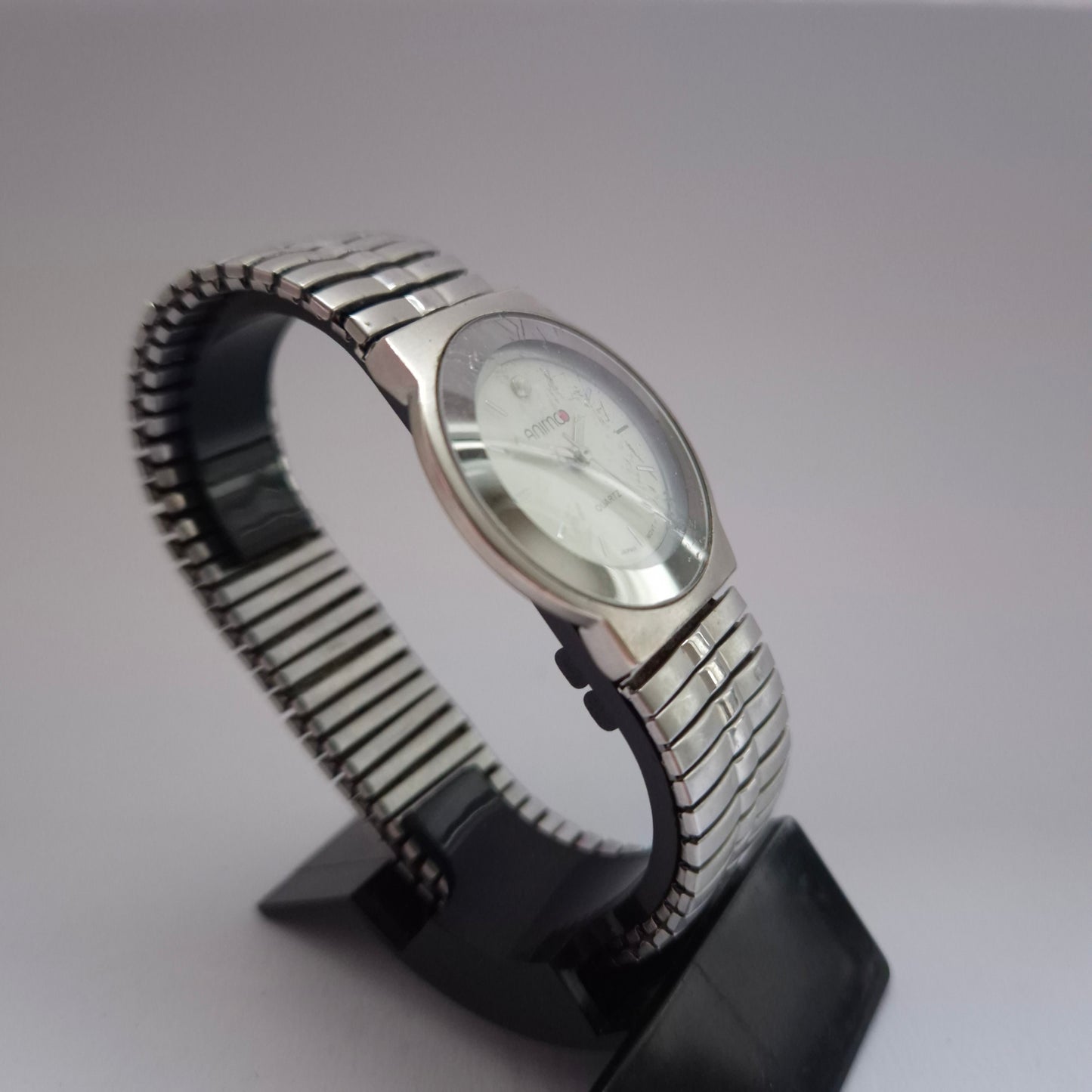 Elegante Animo Damenarmbanduhr – Minimalistisches Design mit Edelstahlarmband