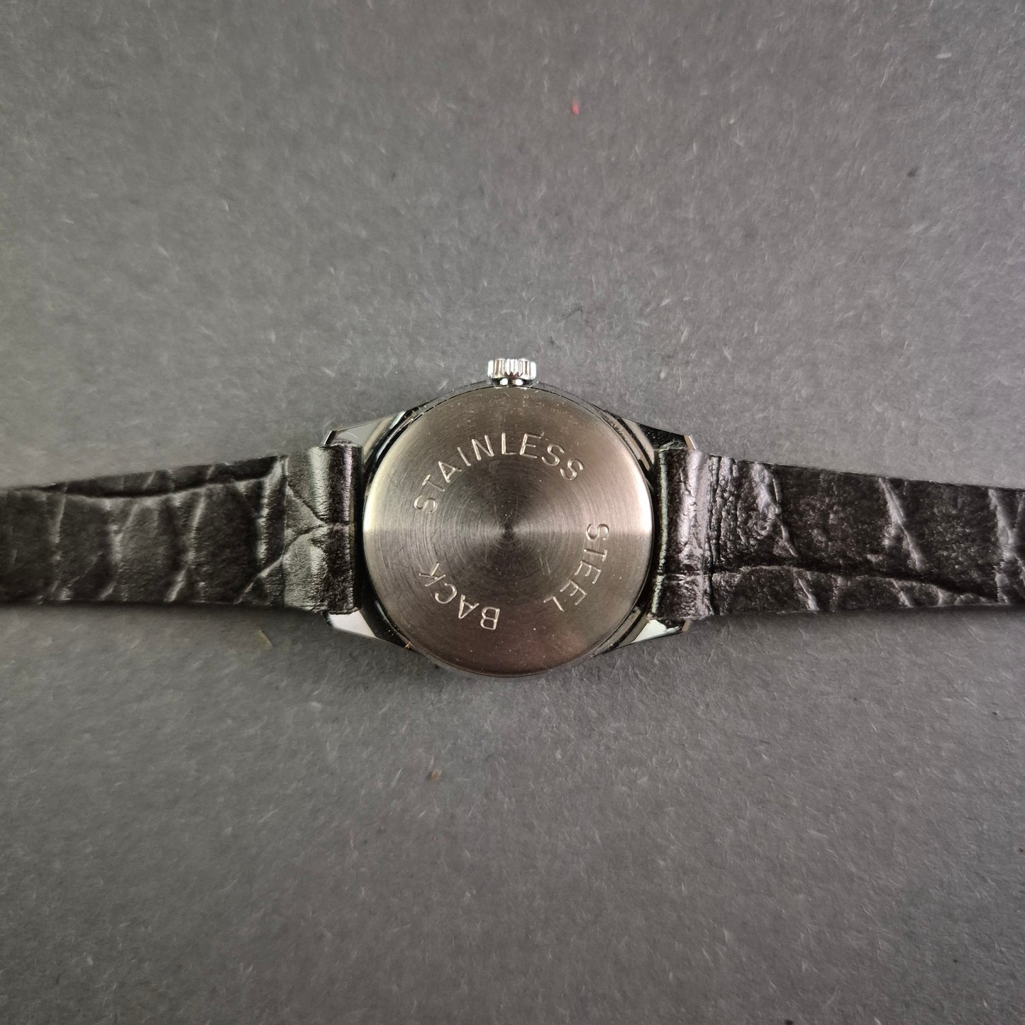 Elegante Patoh Damenarmbanduhr – Klassisches Design für jeden Anlass