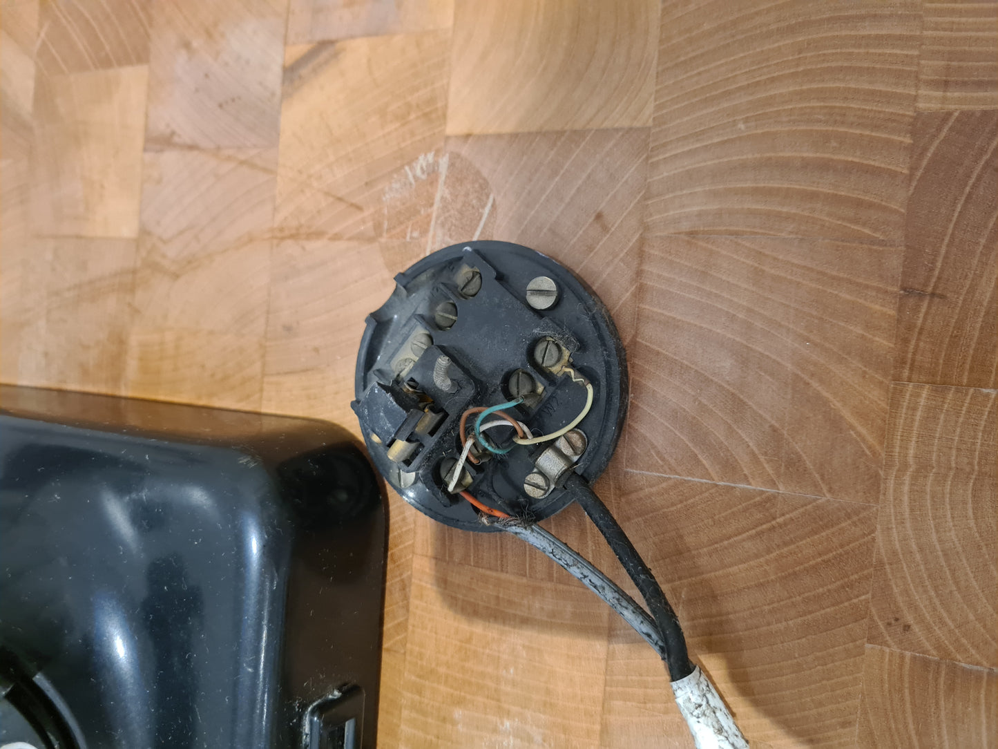 W48 m T Telefon KRONE analoger Fernsprecher vintage Bakelit schwarz