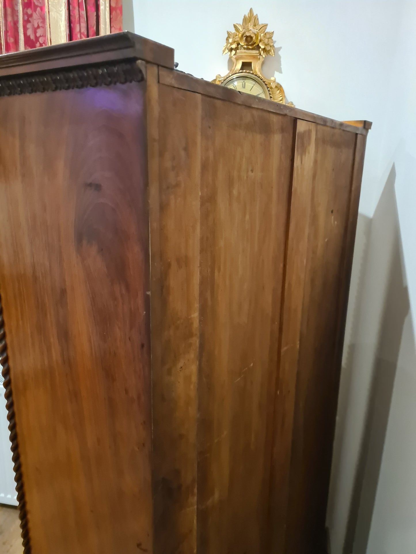 Antiker Französischer Schrank im Louis-Stil Spiegelschrank 180cm