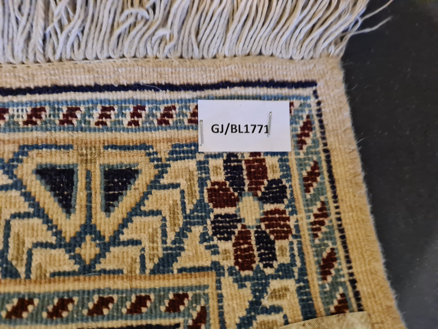 Perserteppich Orientteppich Handgeknüpfter Teppich Nain mit Seide 133x94cm