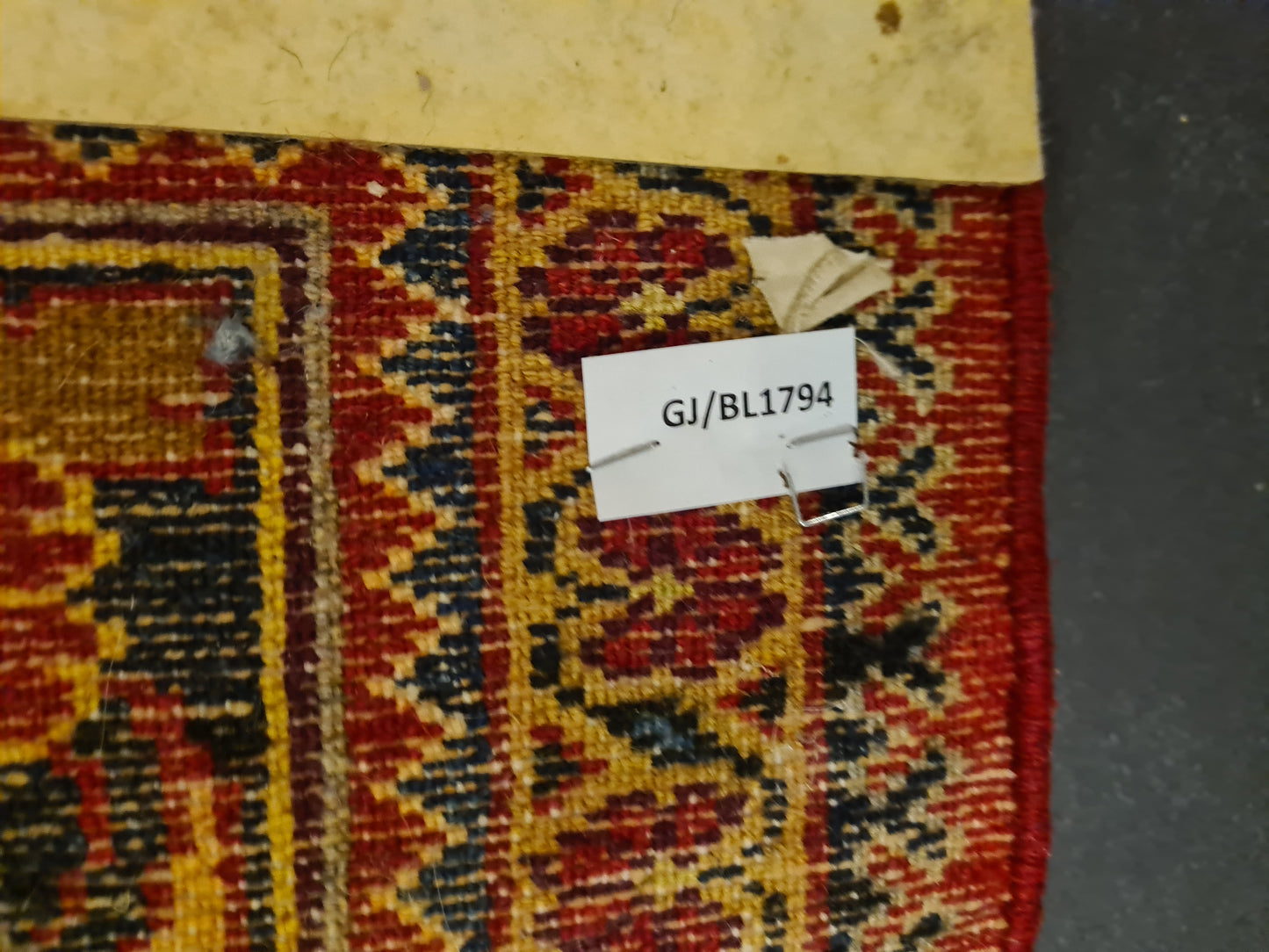 Perserteppich Lillian Sarough – Handgeknüpft, antik, 202x165 cm