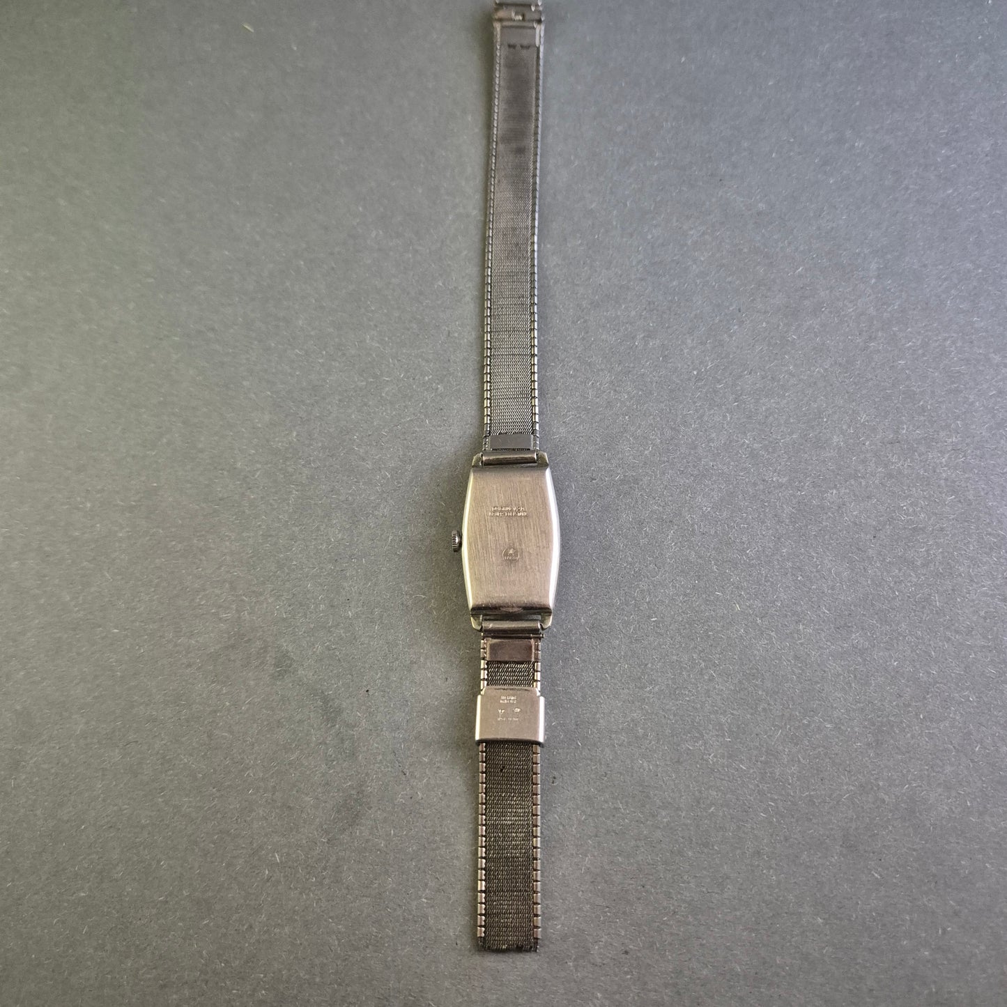 Laco Vintage Herrenarmbanduhr – Eleganter Zeitmesser mit Edelstahlarmband