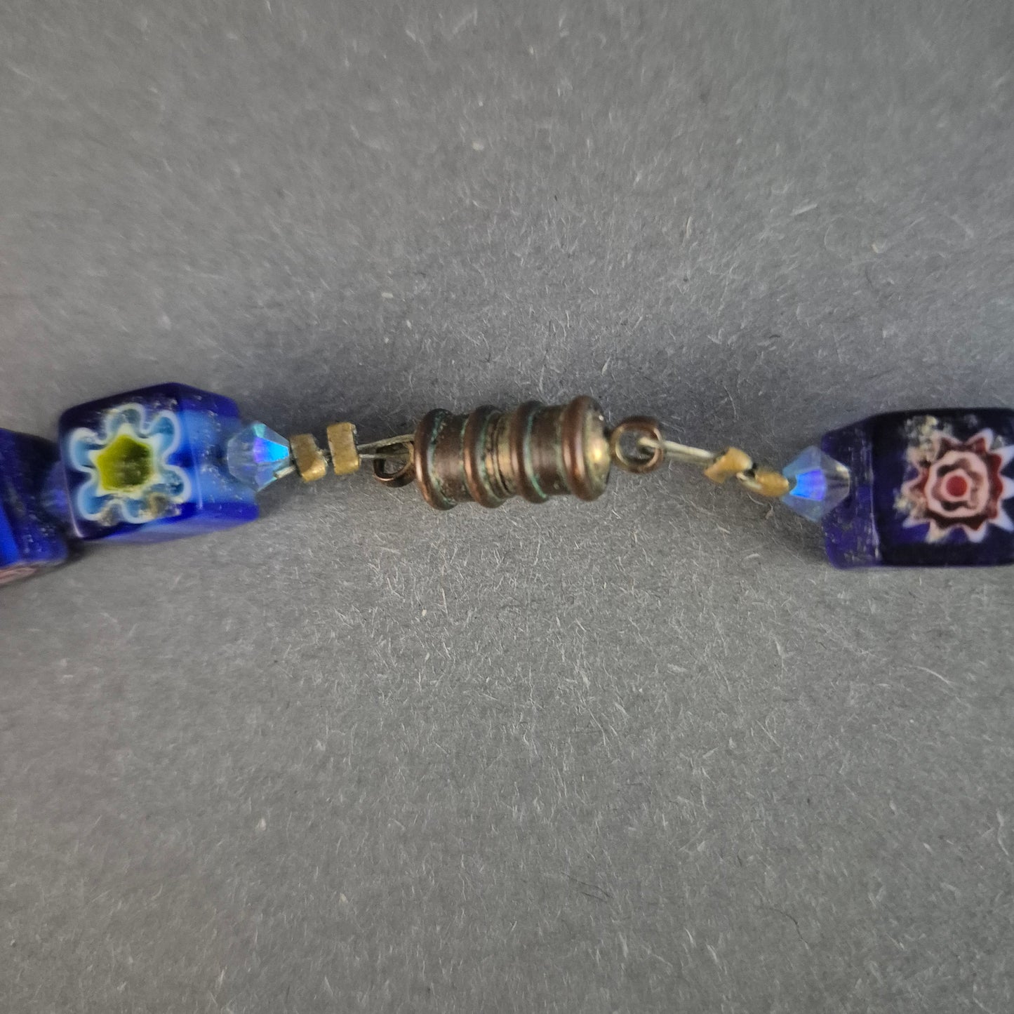 Handgefertigte Millefiori-Glasperlenkette – Buntes Kunsthandwerk aus Murano