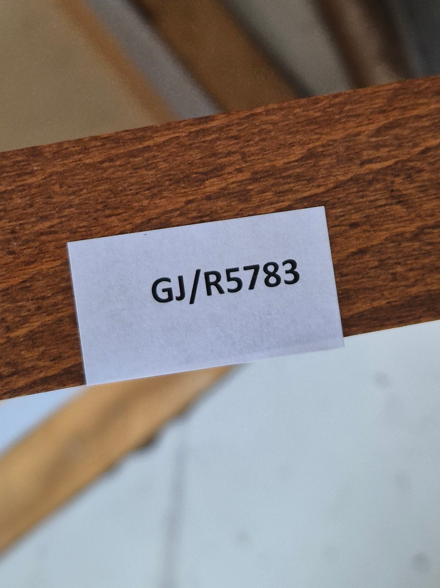 Ölgemälde Stillleben Blick aus dem Fenster in eine Weite Landschaft