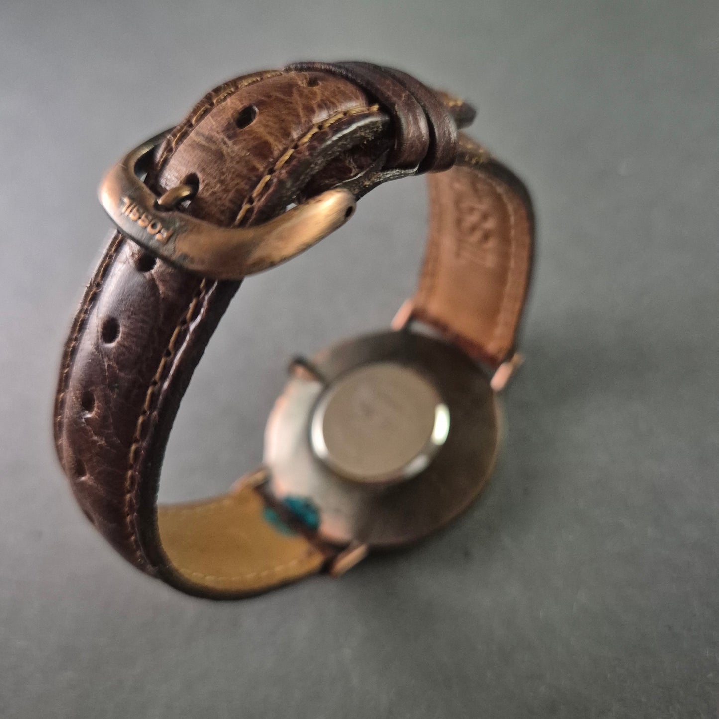 Vintage Fossil Herrenarmbanduhr – Azteken-Design mit Lederarmband