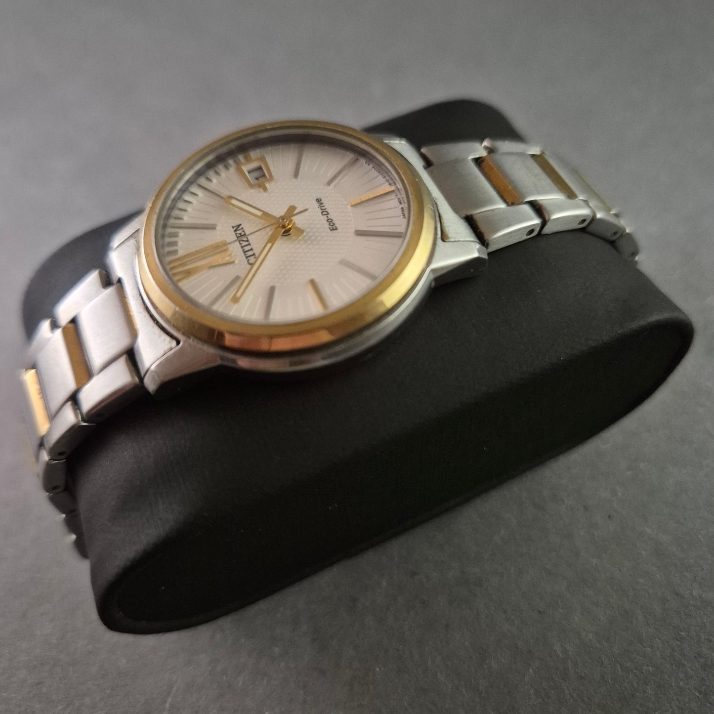 Citizen Eco-Drive Herrenarmbanduhr – Zeitlose Eleganz mit Solarantrieb