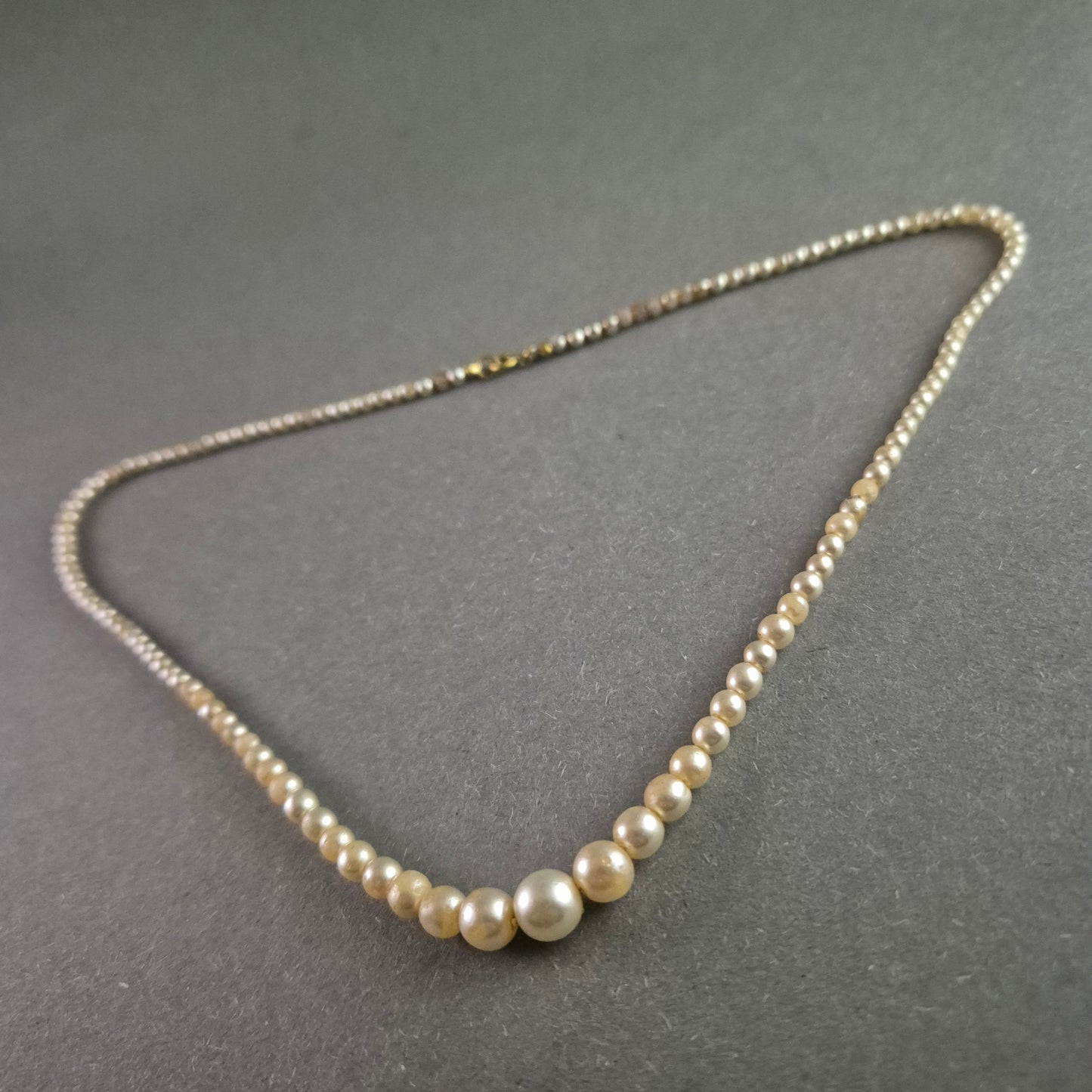 Klassische Perlenkette – Zeitlose Eleganz für Damen