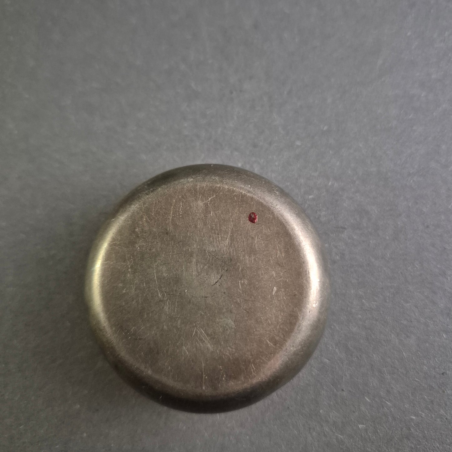 Antike Silberdose mit Klappdeckel – Elegantes Vintage-Design