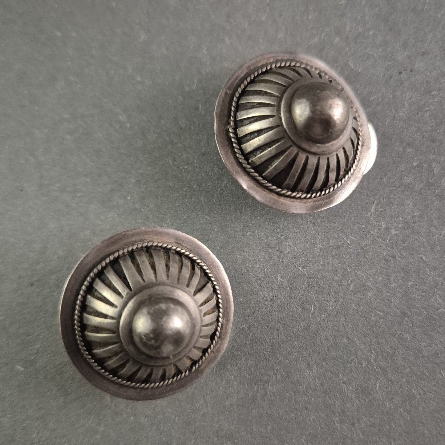 Vintage Silber Ohrclips – Elegantes Design mit filigranen Details