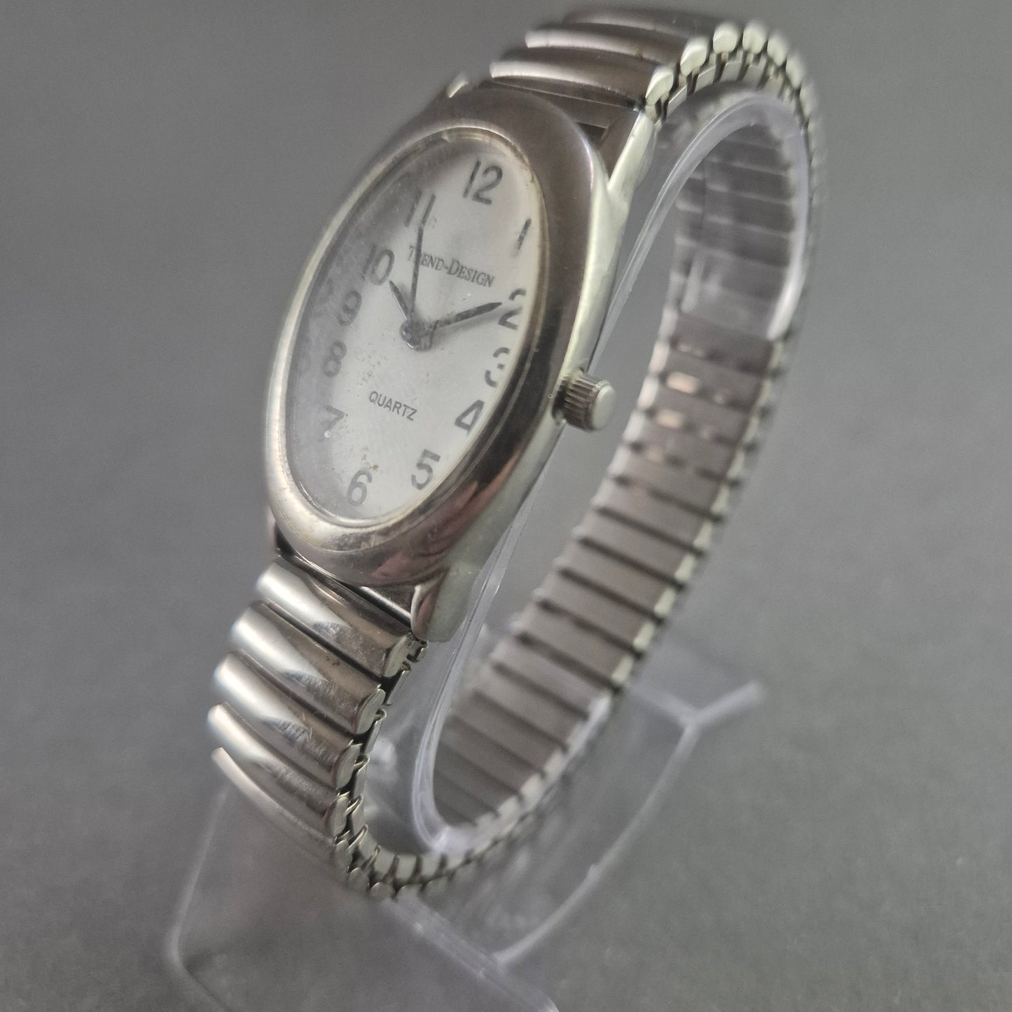 Zeitlose Edelstahl Damenarmbanduhr – Klassisches Design mit Flexband