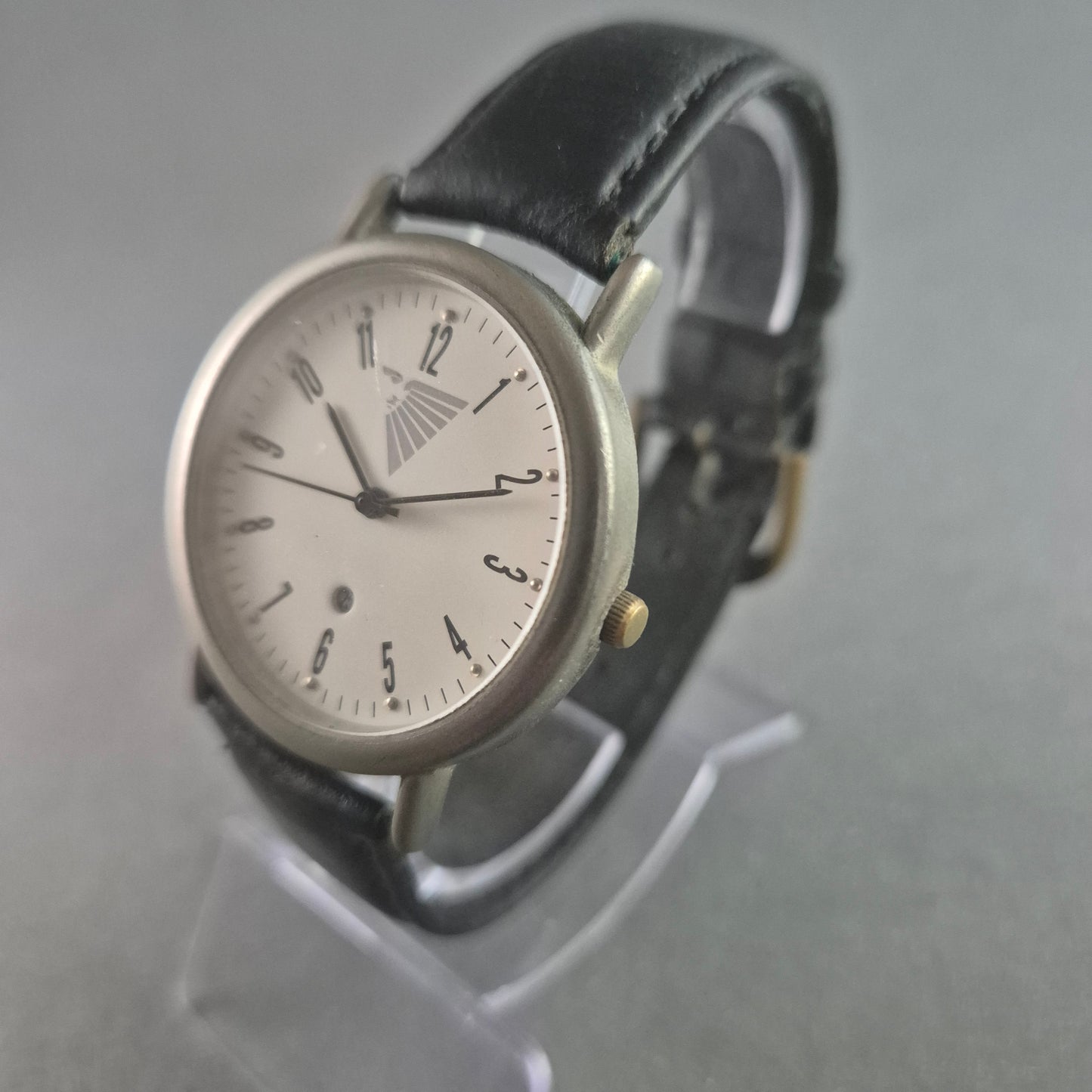 Schlichte Quarzuhr mit klassischem Design – Ideal für jeden Anlass