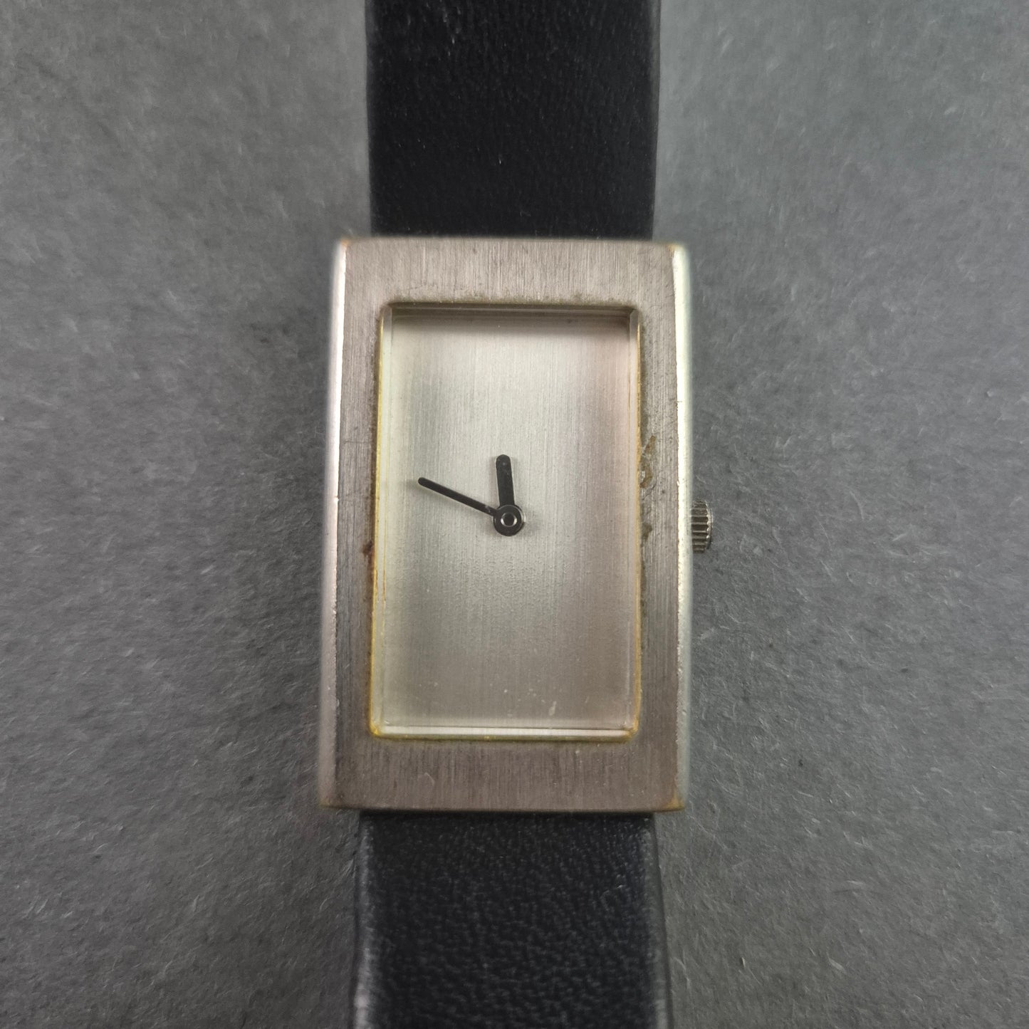 Elegante Senso di Donna Damenarmbanduhr – Zeitloses Minimalismus-Design