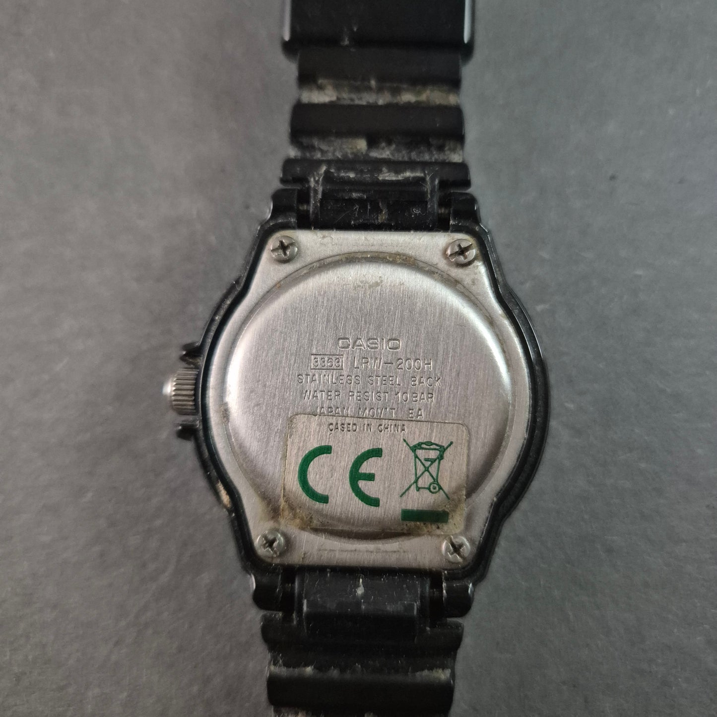 Casio MRW-200H Herren-Armbanduhr – Robuste Taucheruhr mit 100M Wasserdichtigkeit