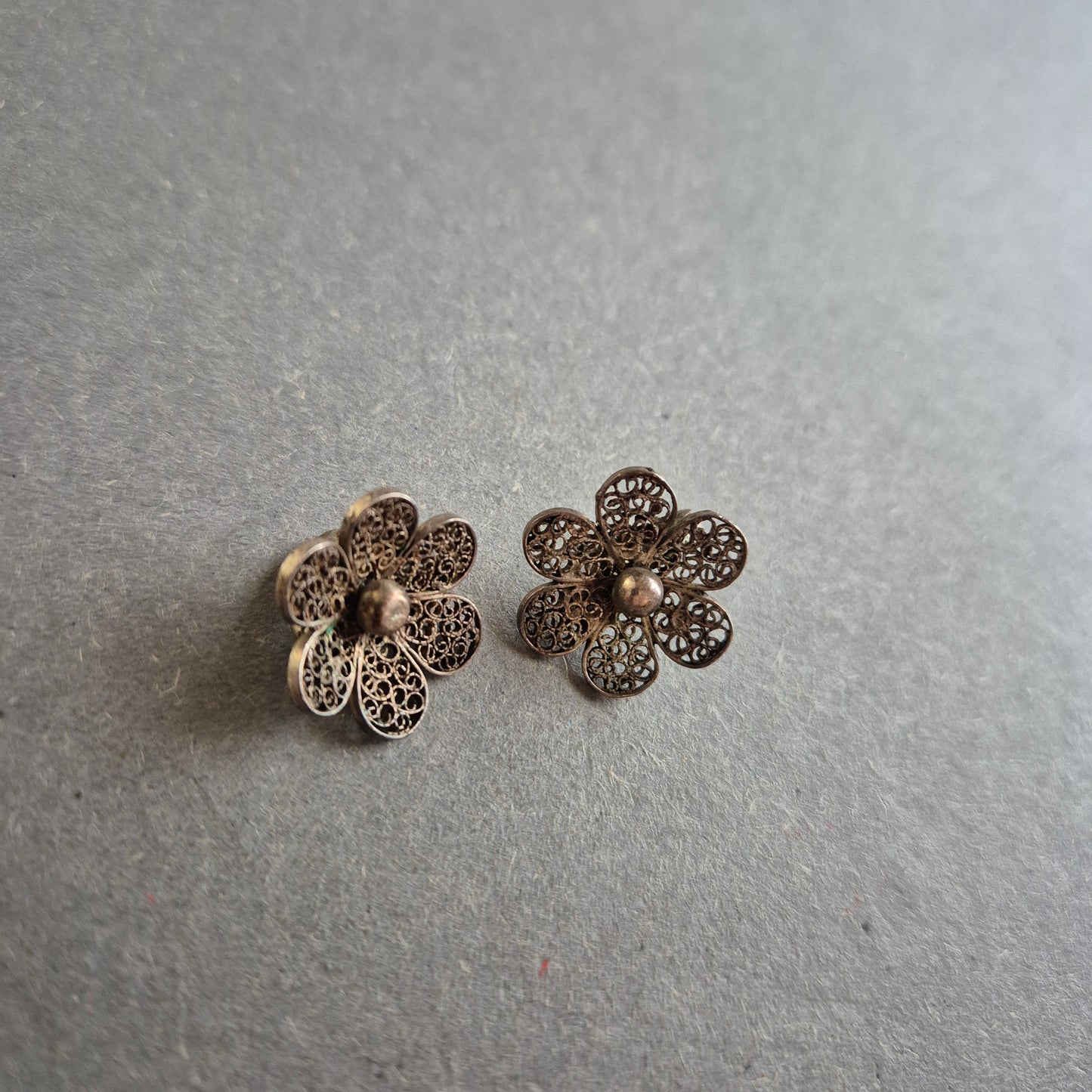 Vintage Filigran-Ohrringe in Blütenform aus Silber