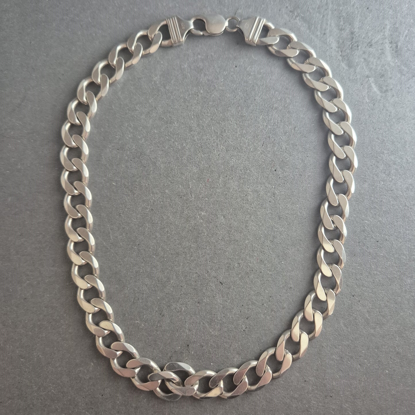 Massive 925er Silberkette für Herren – Breite Glieder im Panzerstil