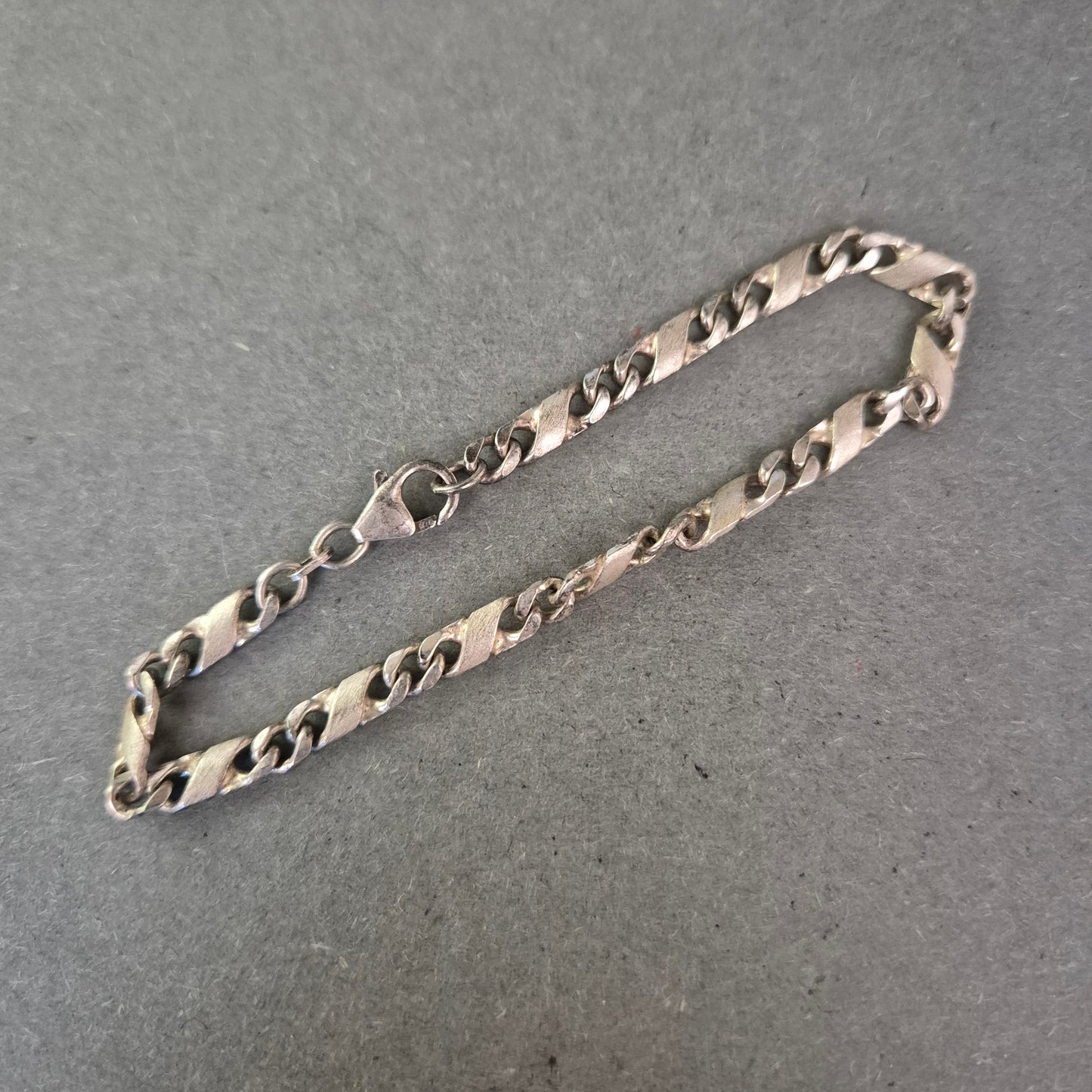 925er Silberarmband im Figaroglieder-Stil – Klassischer Herrenlook