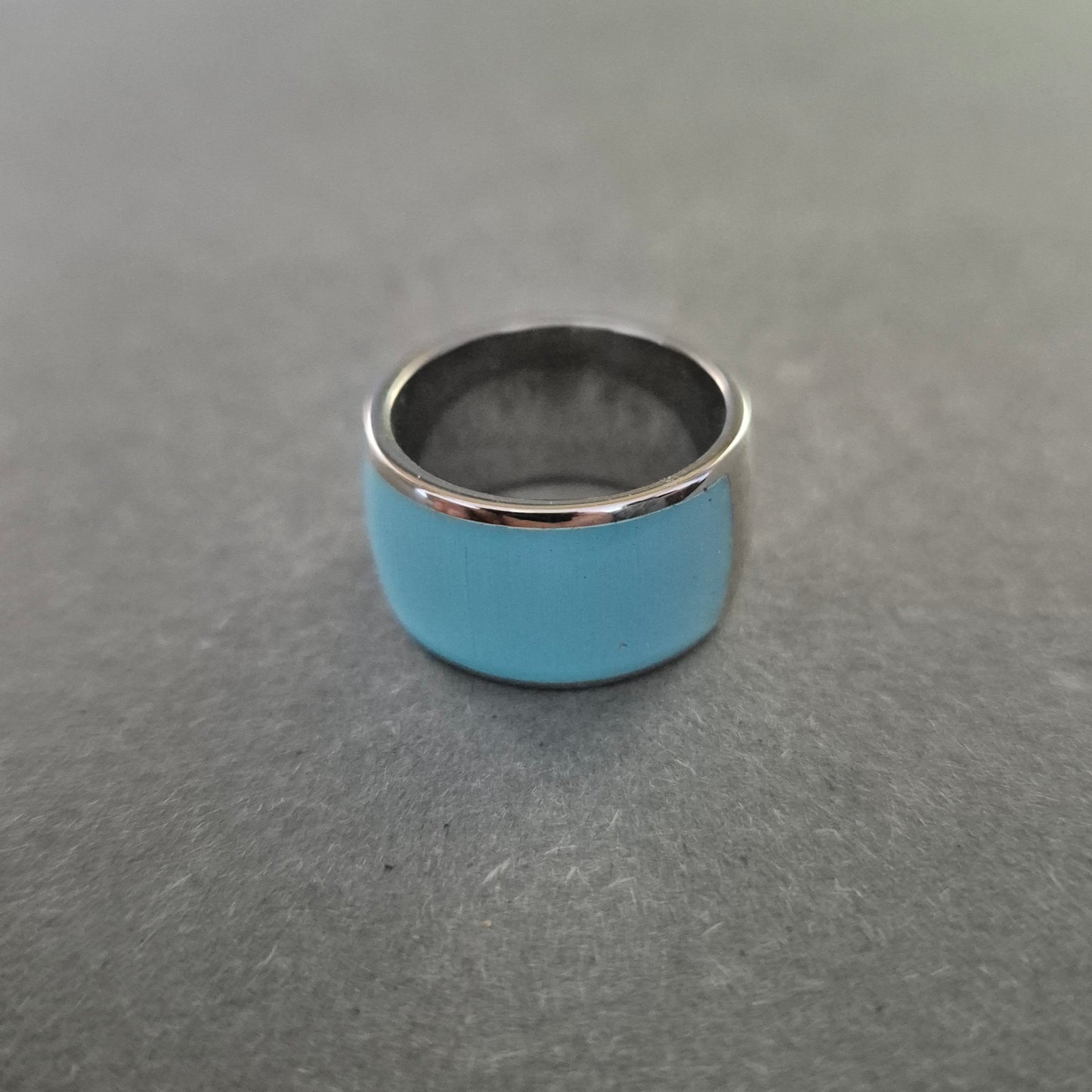 Breiter Edelstahlring mit Türkis-Emaille – Modern & Unisex