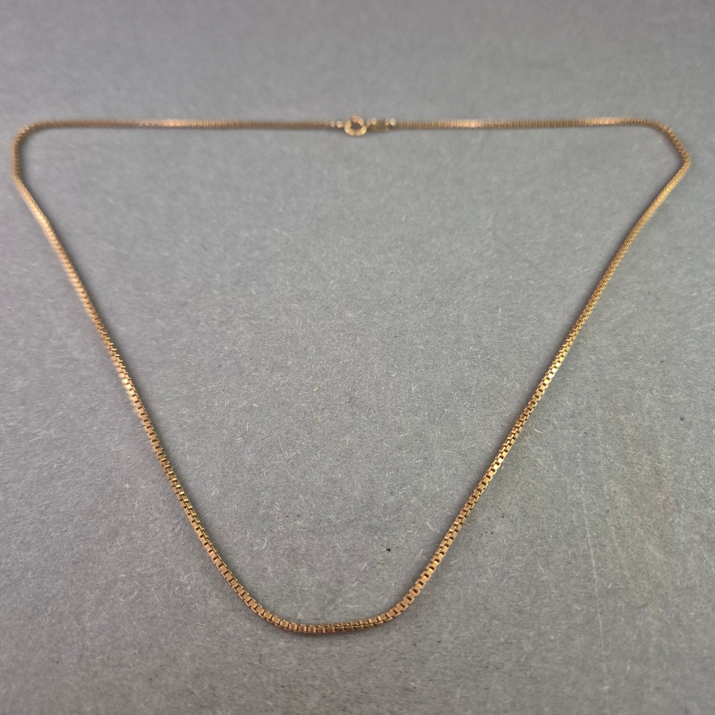 Feine Damen Halskette – Zierliche Modeschmuckkette in Goldoptik