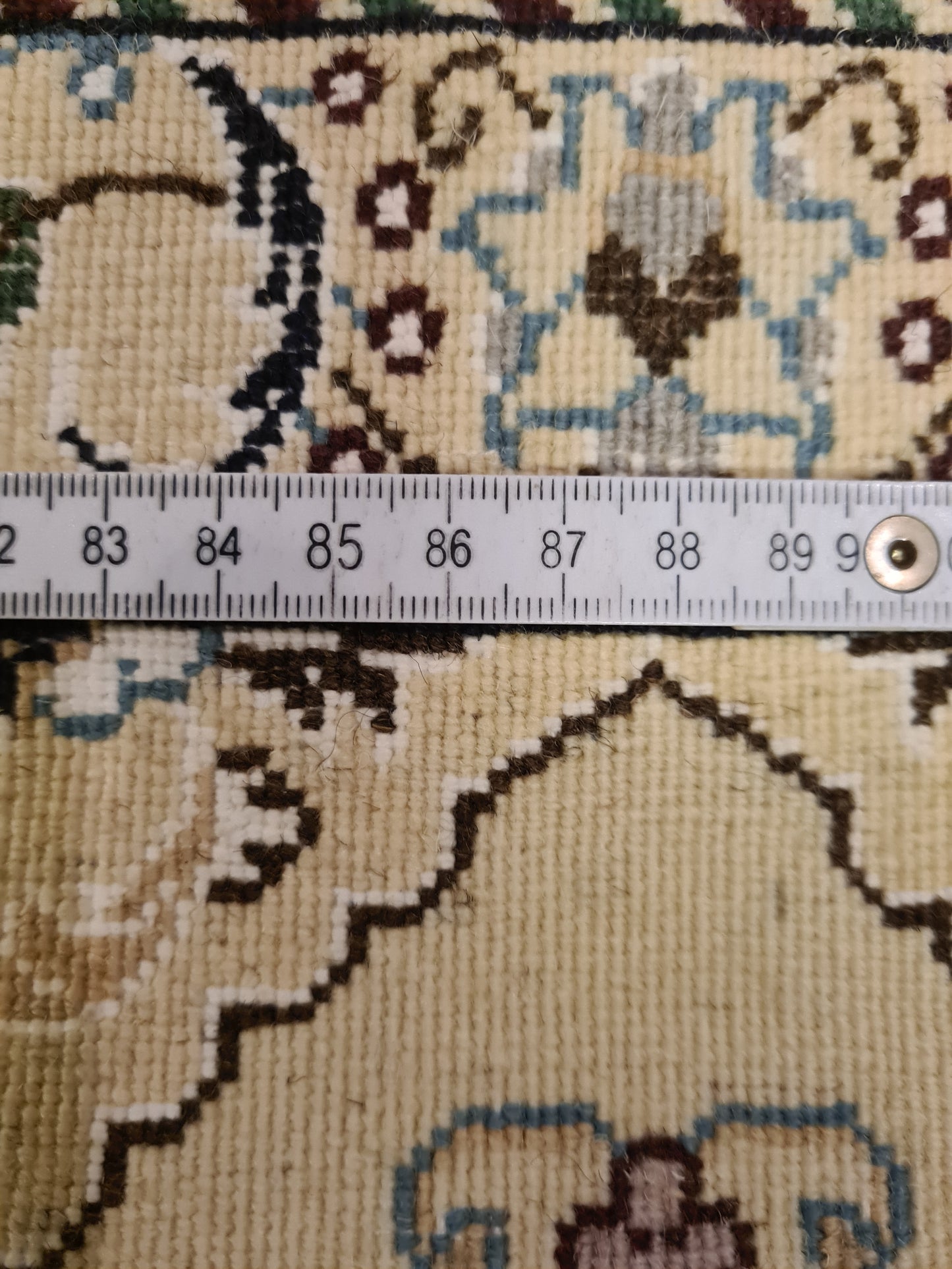 Perserteppich Orientteppich Handgeknüpfter Teppich Nain Seide 100x65cm