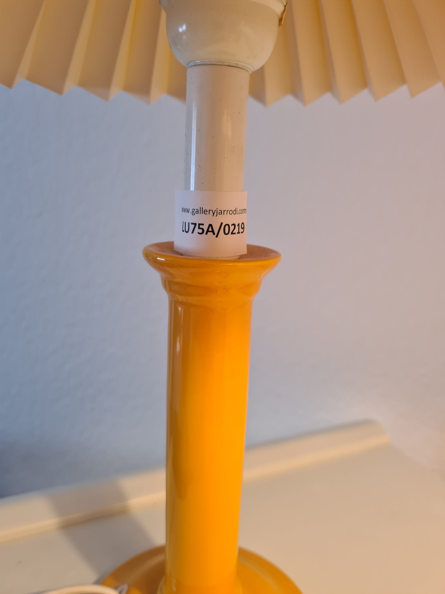 2 Porzellan-Tischlampen in Orange – Frankreich 35x10cm