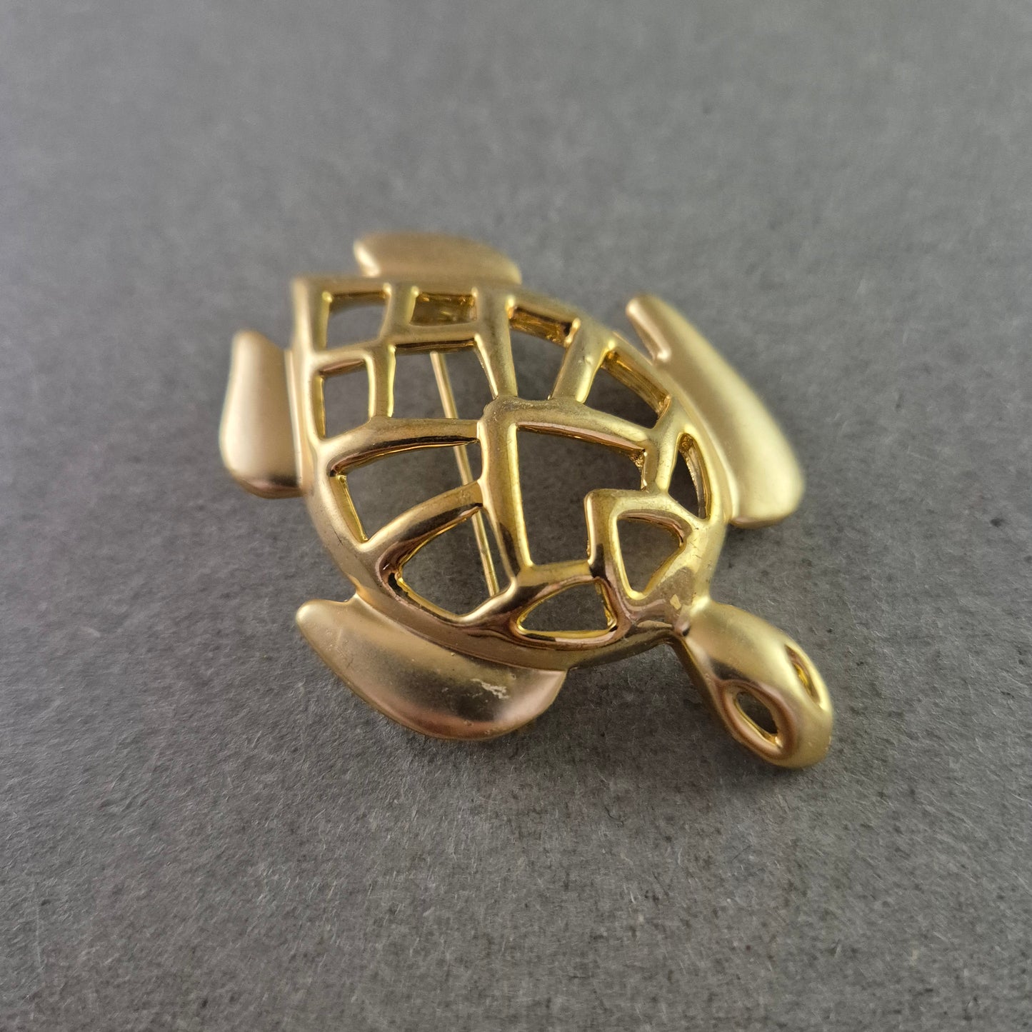 Deko-Brosche in Schildkrötenform – Stilvoller Vintage-Look