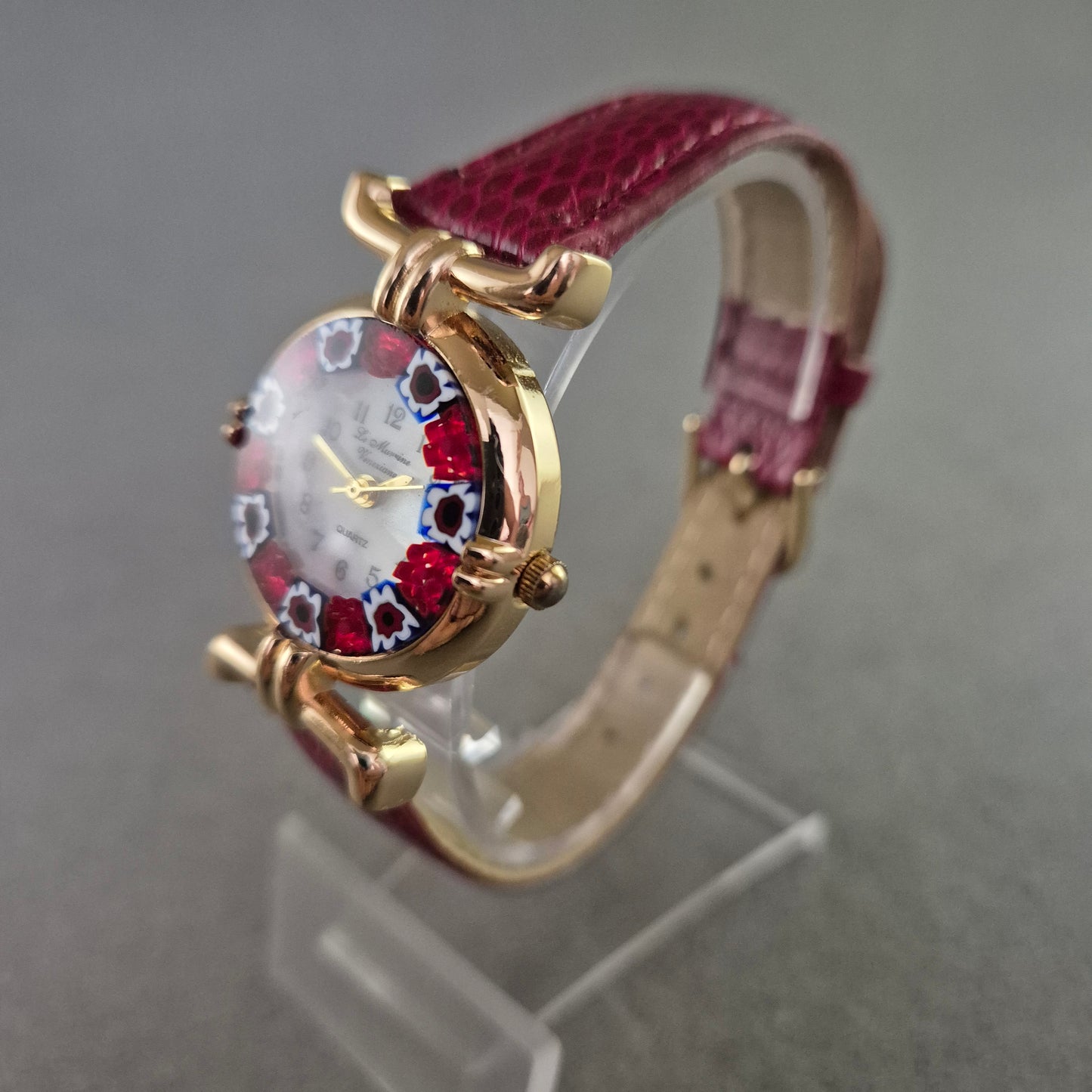 Murano Damenarmbanduhr mit Glasdekor – Italienisches Designhighlight