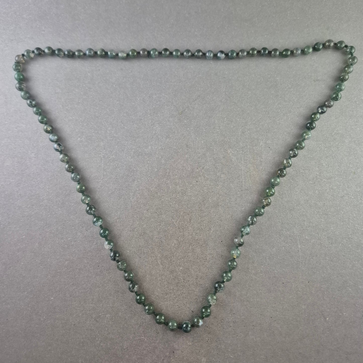 Moosachat Halskette – Natürliche Grüntöne im Edelstein-Look