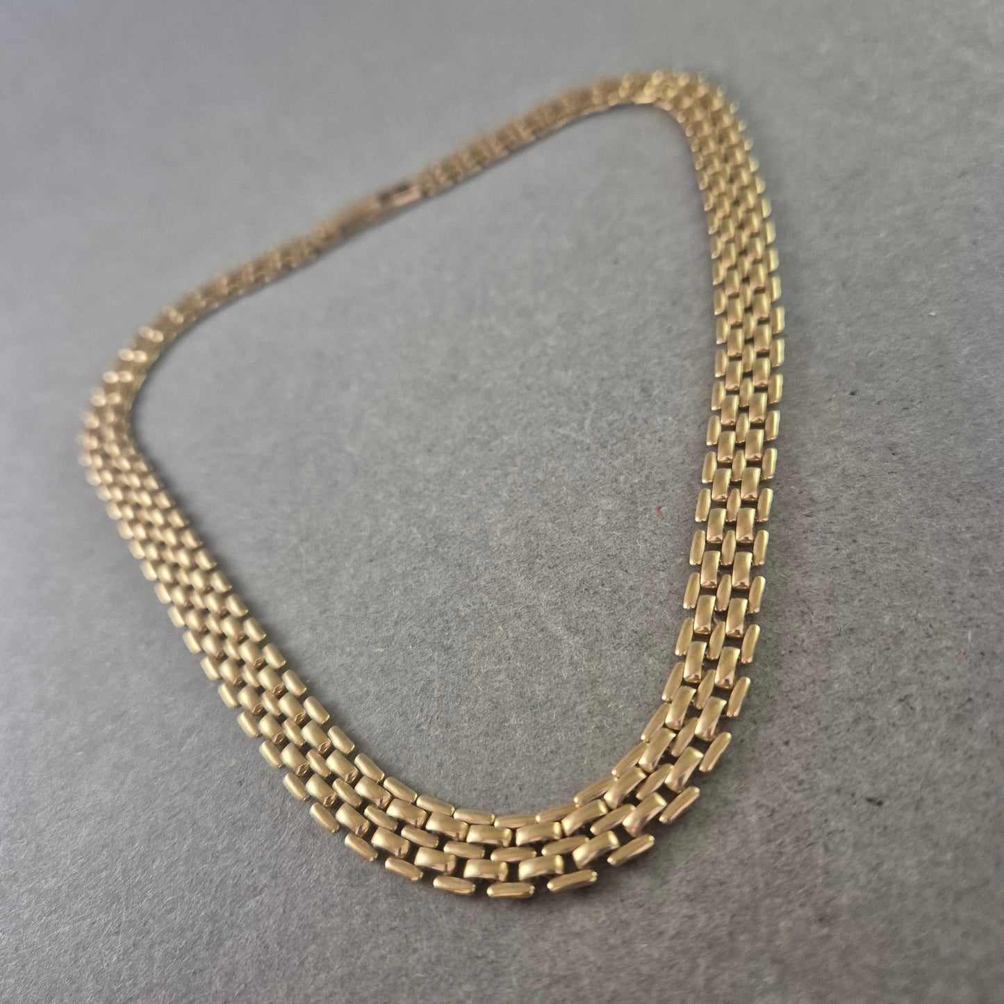 Elegante Damen Halskette goldfarben – Doppelreihiges Gliederdesign