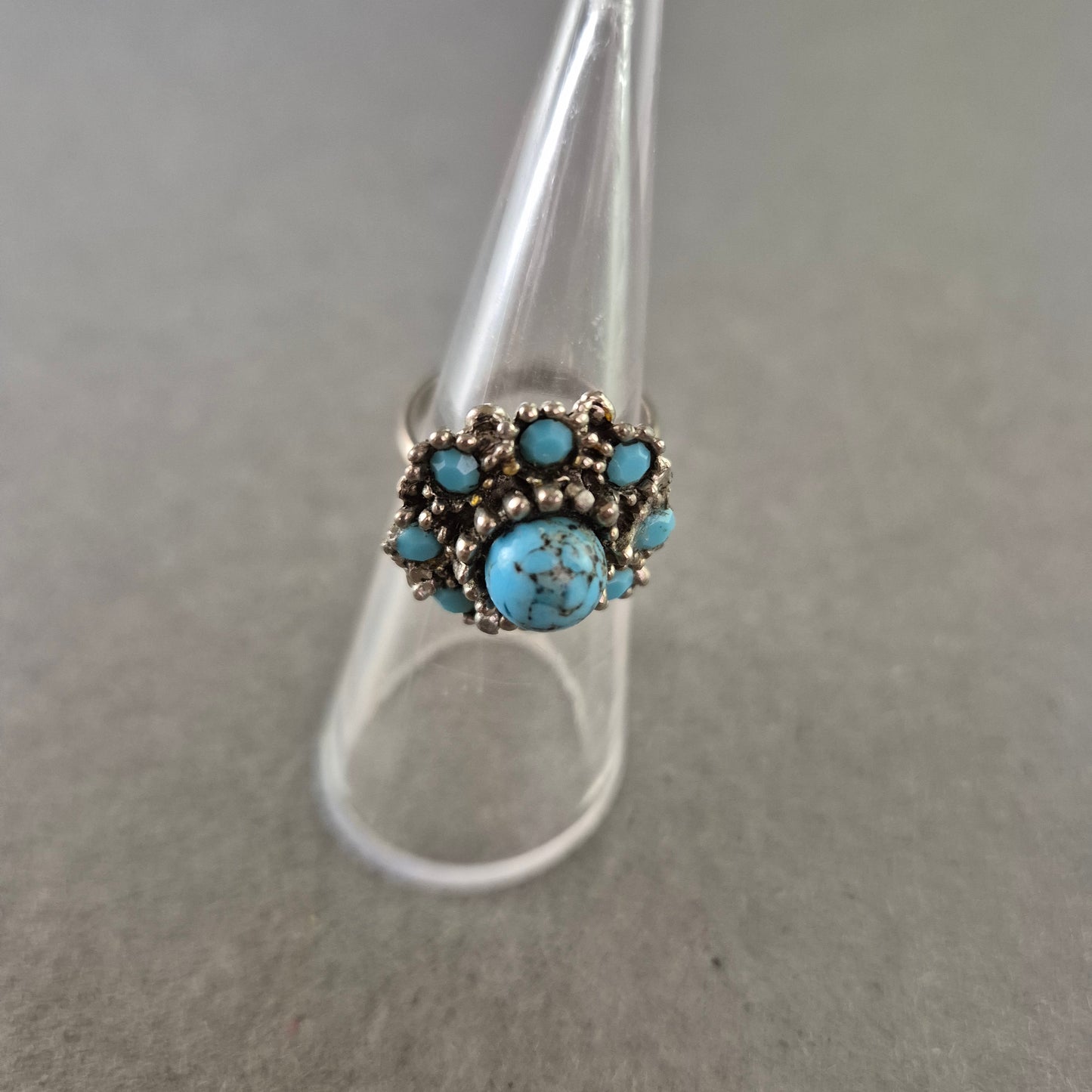 Vintage Ring – Silber mit türkisen Steinen