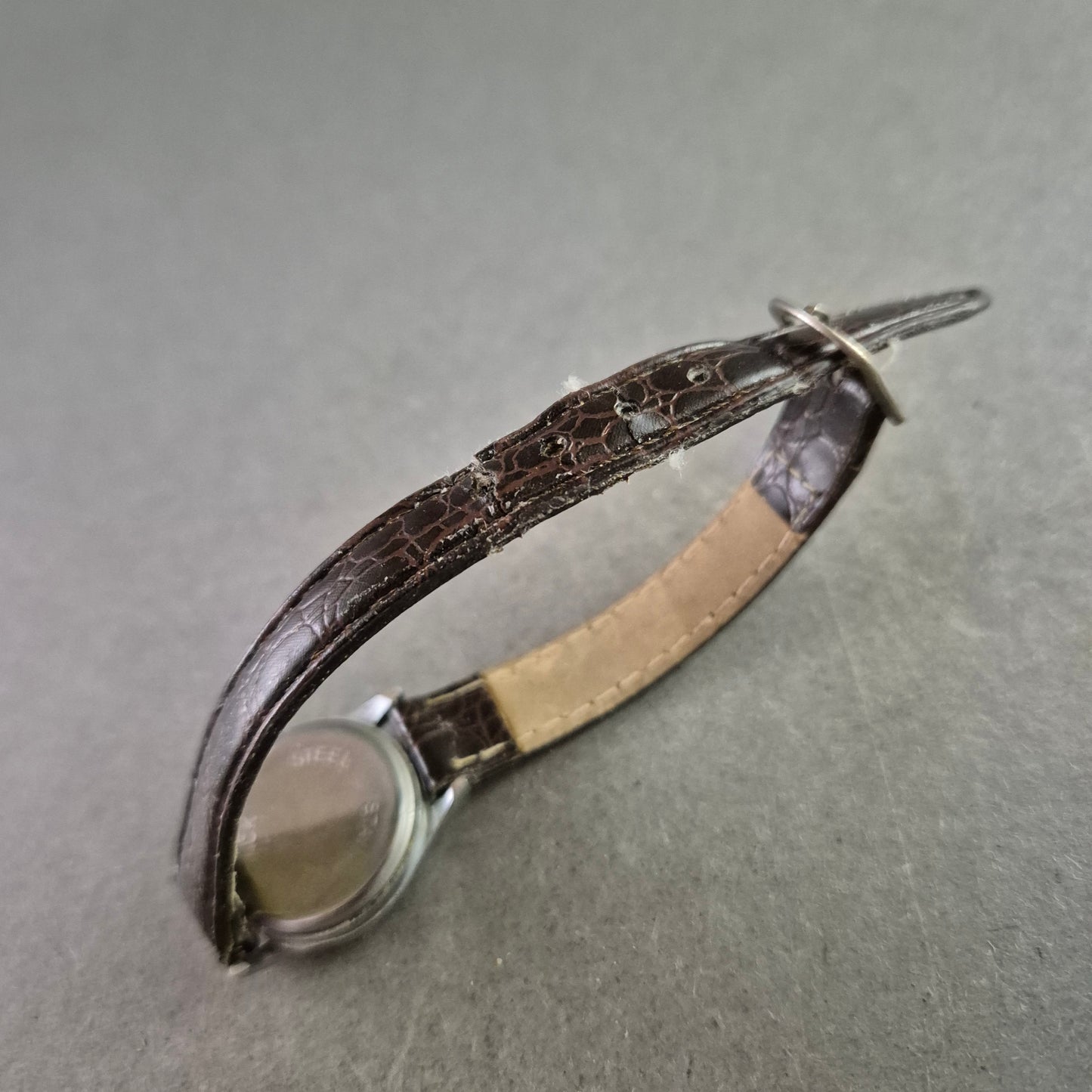 Klassische Damen Uhr T&L mit Lederarmband