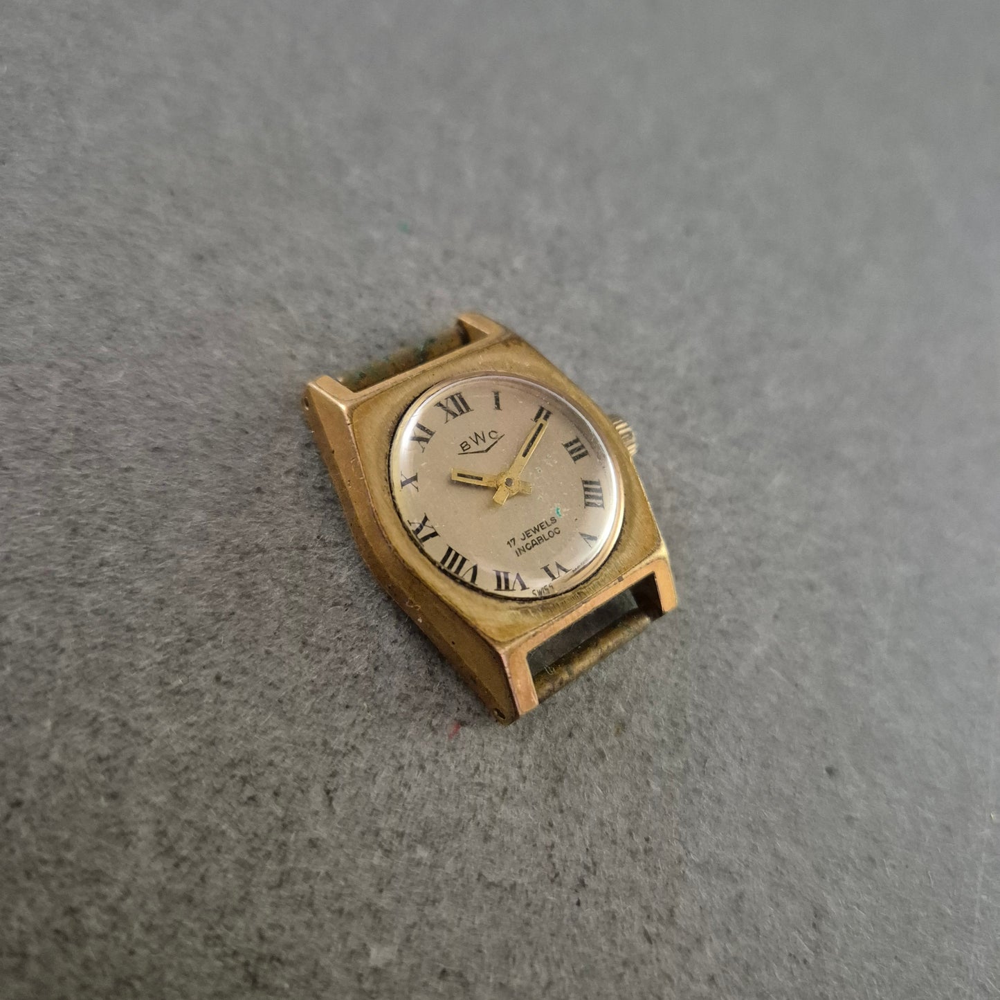 BWC Damen Uhr – Vintage Handaufzug 17 Jewels Incabloc